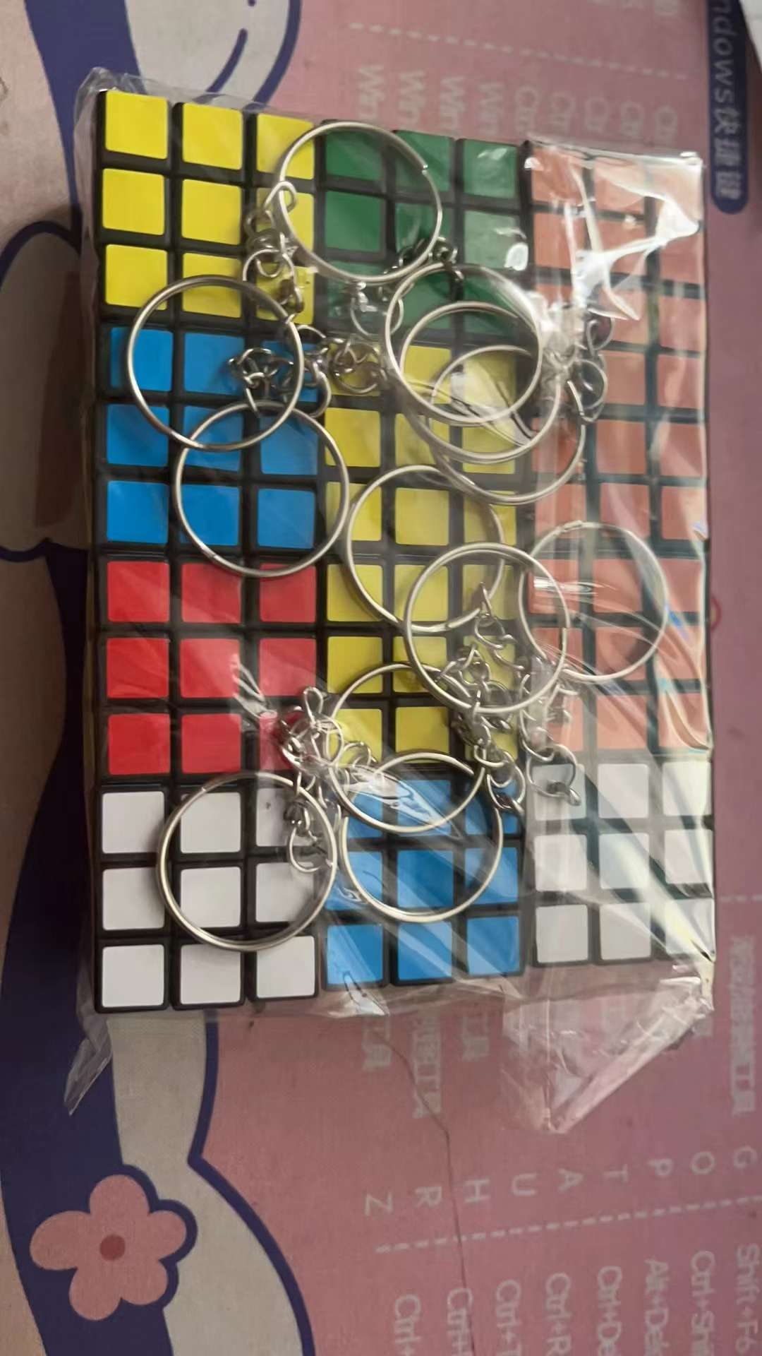 魔方三四阶迷你钥匙扣创意镭射贴纸3公分玩具厂家批发 