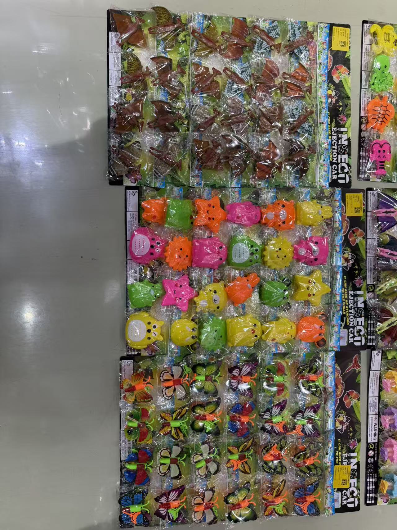 恐龙蛋/潮流玩具/玩具恐龙/变形金钢玩具/地摊货产品图