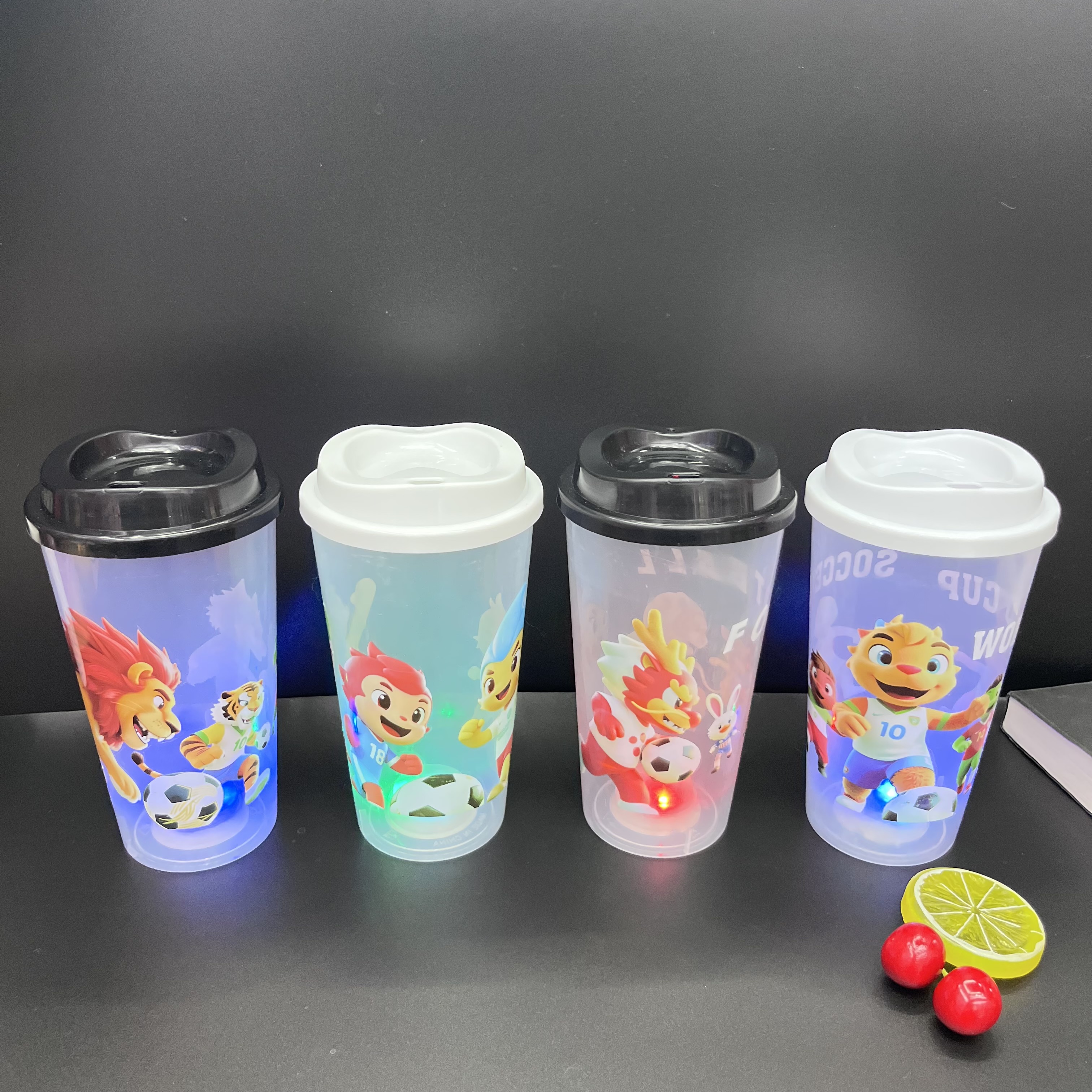 卡通儿童水杯塑料杯吸管杯便携可爱杯吸管水杯多用途多款式工厂直销日用百货详情1