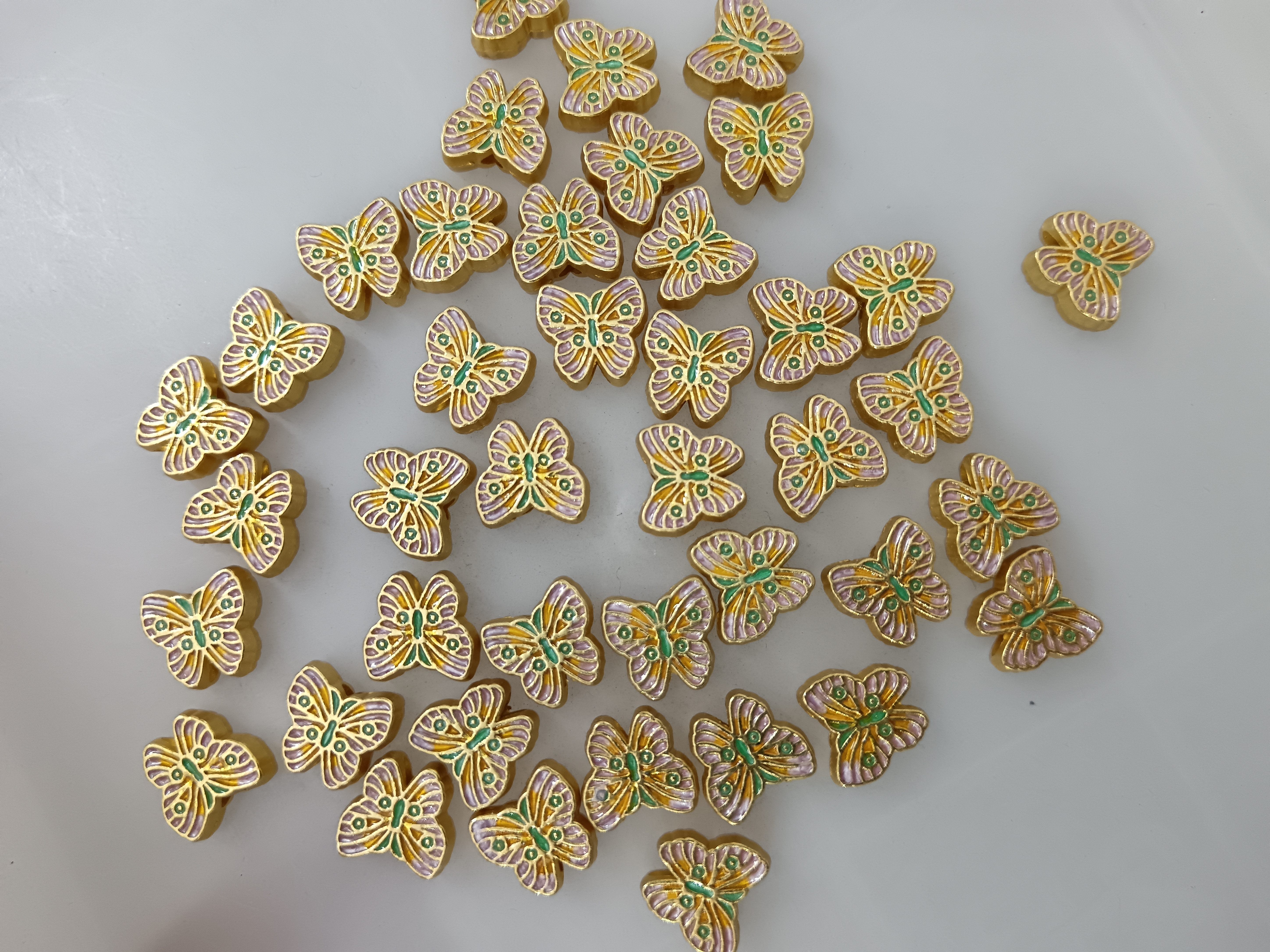 Ancient-style gold coating, gilding, oil dripping, colorful enamel, colorful accessories, diy handcrafted beaded bracelets, necklaces, and beaded accessories