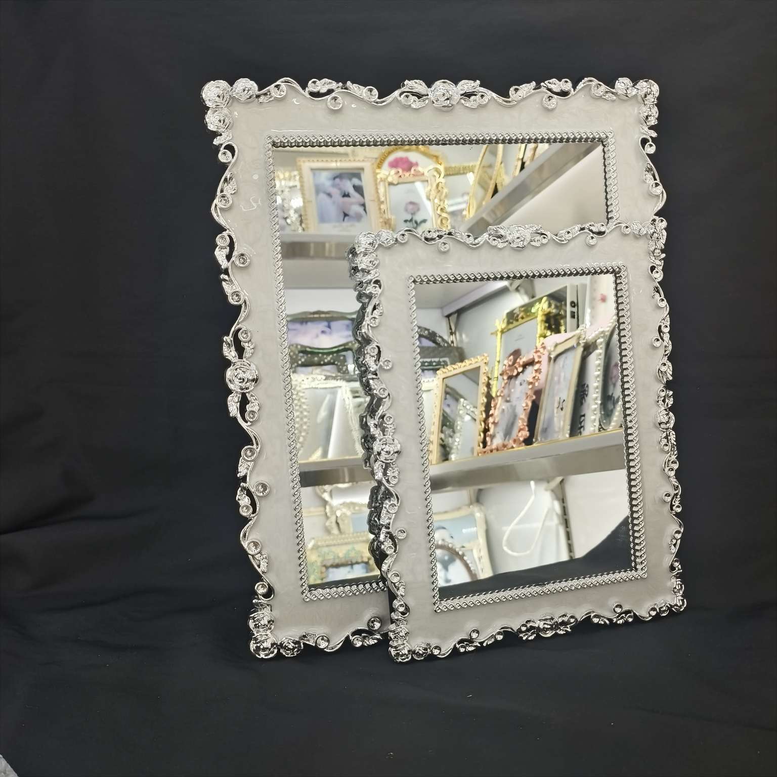Mirrors, plastic mirrors, light paintings, small ornaments, handicrafts, gifts, plastic handicrafts, looking for handcrafted work detail image 6