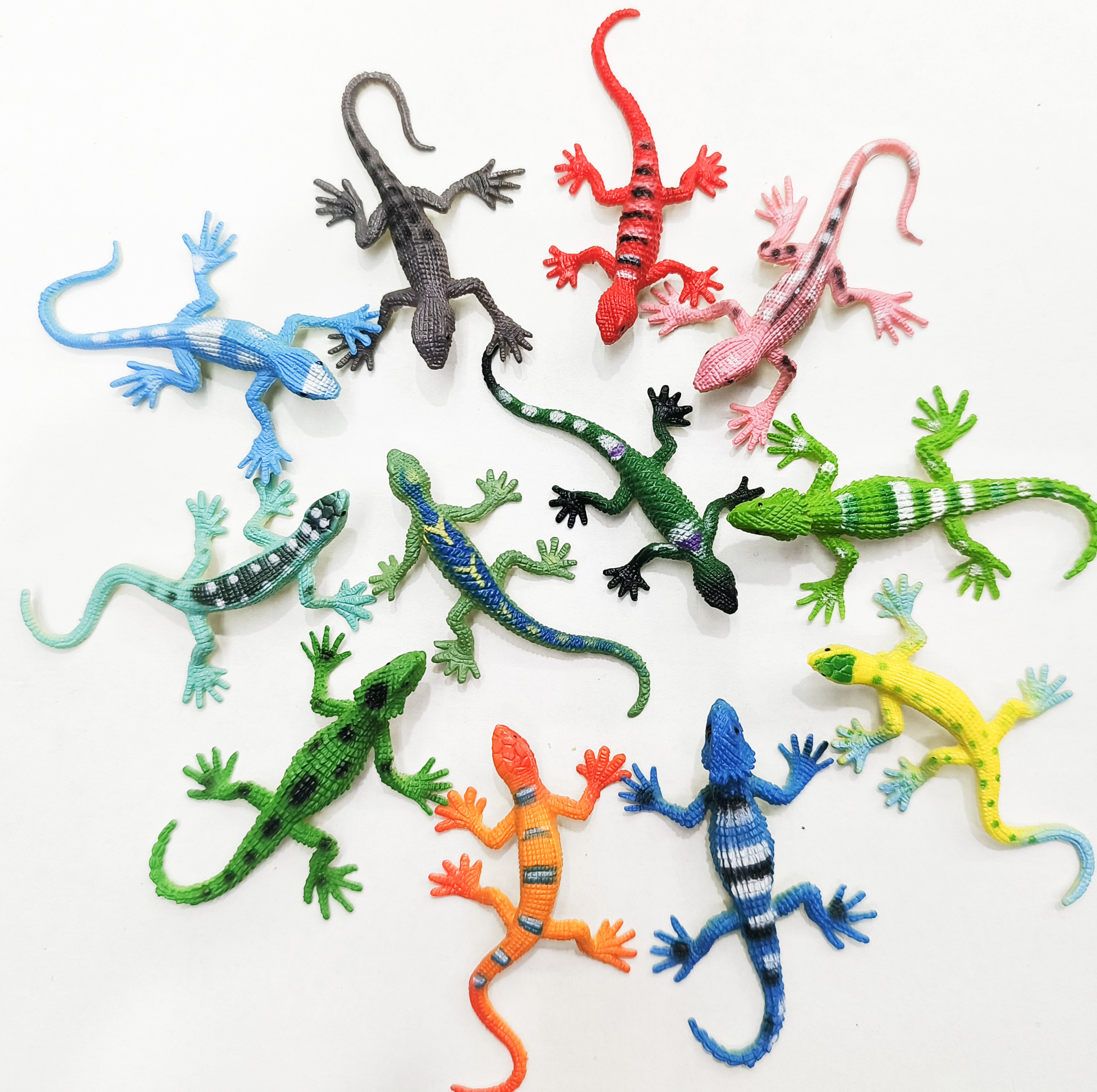 万圣节化妆舞会用品整蛊玩偶蜘蛛蝙蝠毛毛虫蝙蝠鬼头指套手偶模型玩具摆件细节图