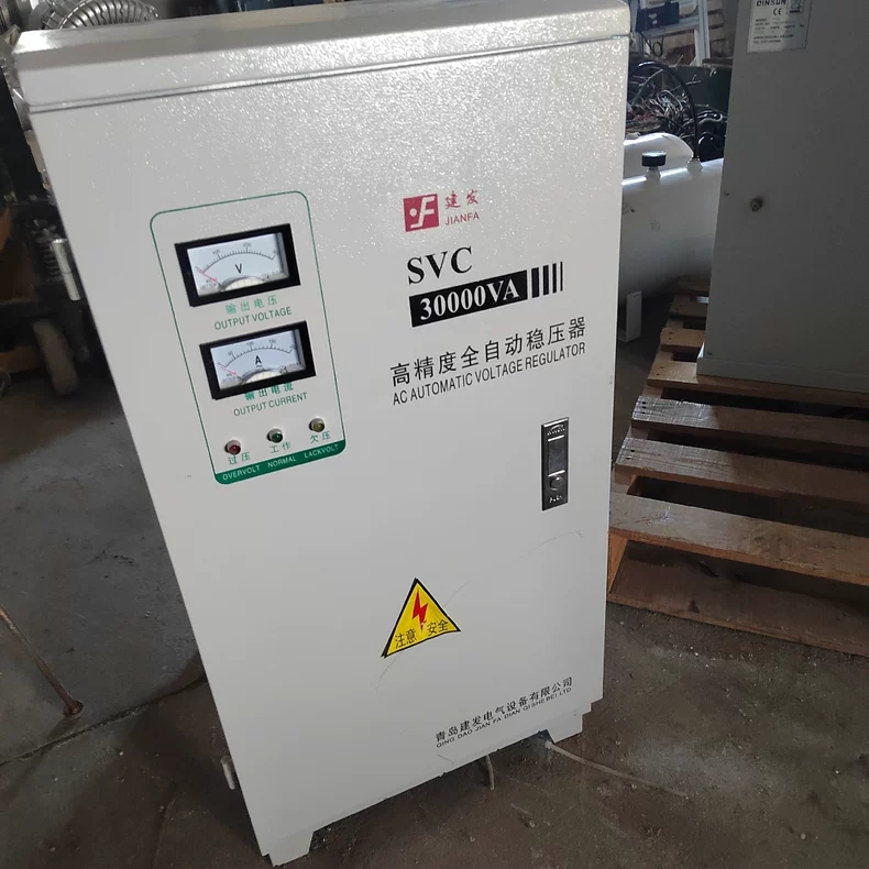 数显三相稳压器10KVA