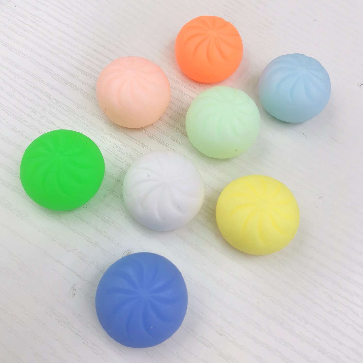 潮流玩具整人玩具仿真包子捏捏乐派对整蛊玩具新奇特玩具白底实物图