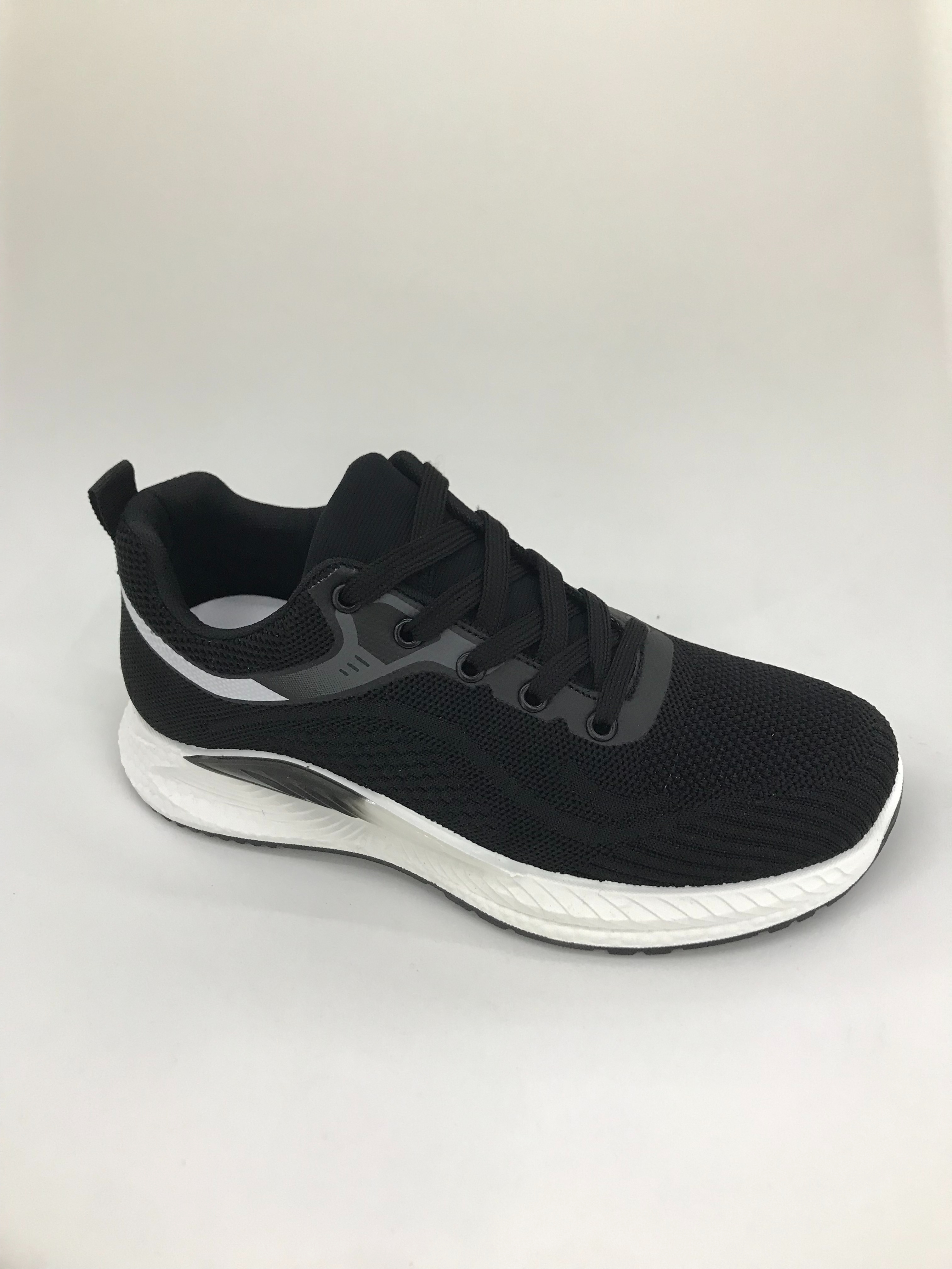 Fashionable men's casual shoes, summer breathable and comfortable sports shoes Specification drawing