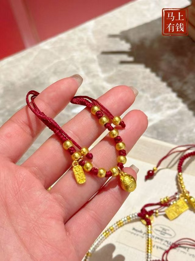 红绳手工编织铜微镶招财猫手链女款不规则百搭手饰红绳
