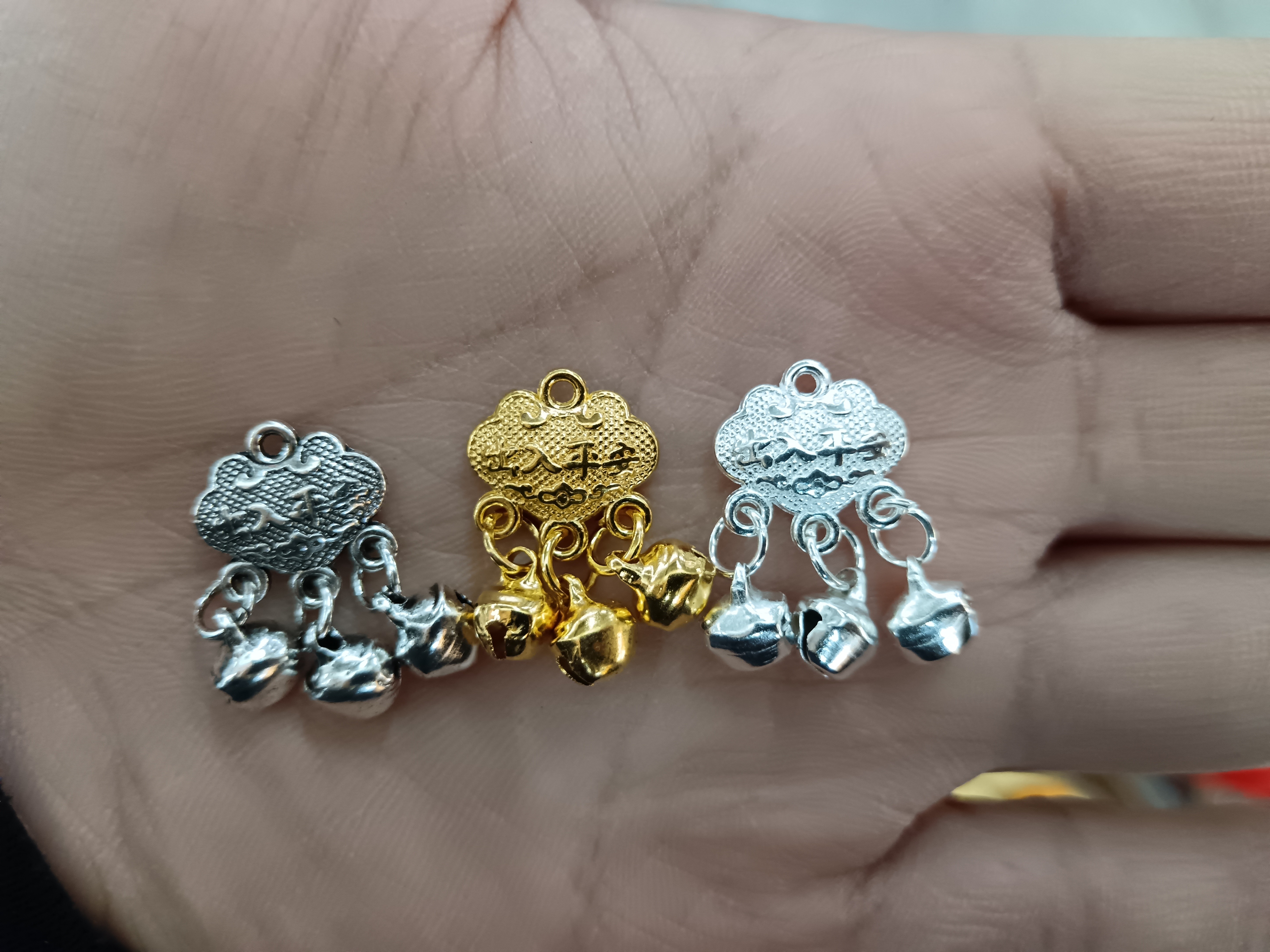 Color-preserving alloy longevity lock diy accessories, enamel ruyi gold lock, pendant, bracelet, necklace accessories, bell safety lock details Picture
