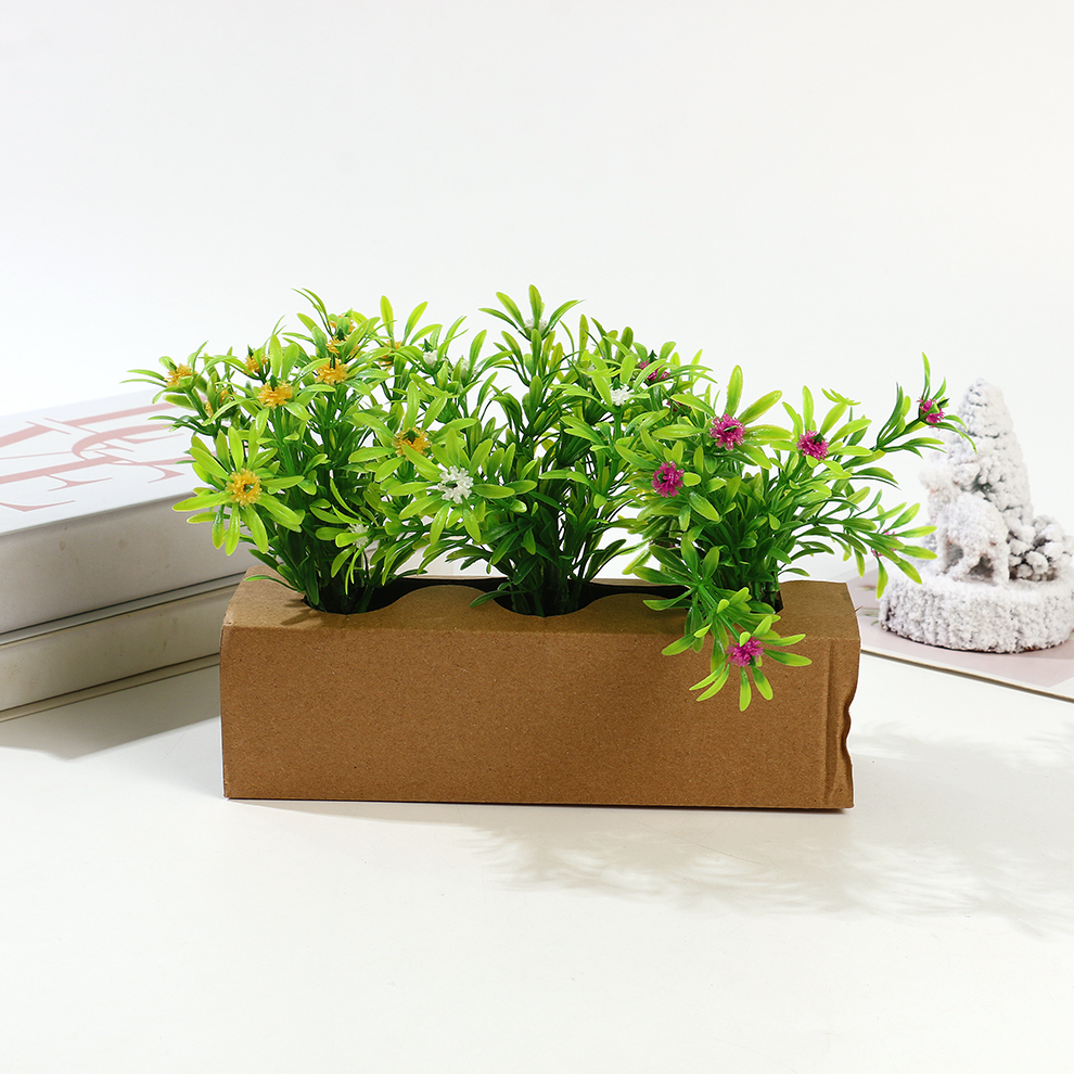 Plastic handicrafts, artificial plant ornaments, Christmas decorations, home decorations, country-style artificial flowers and plants details Picture