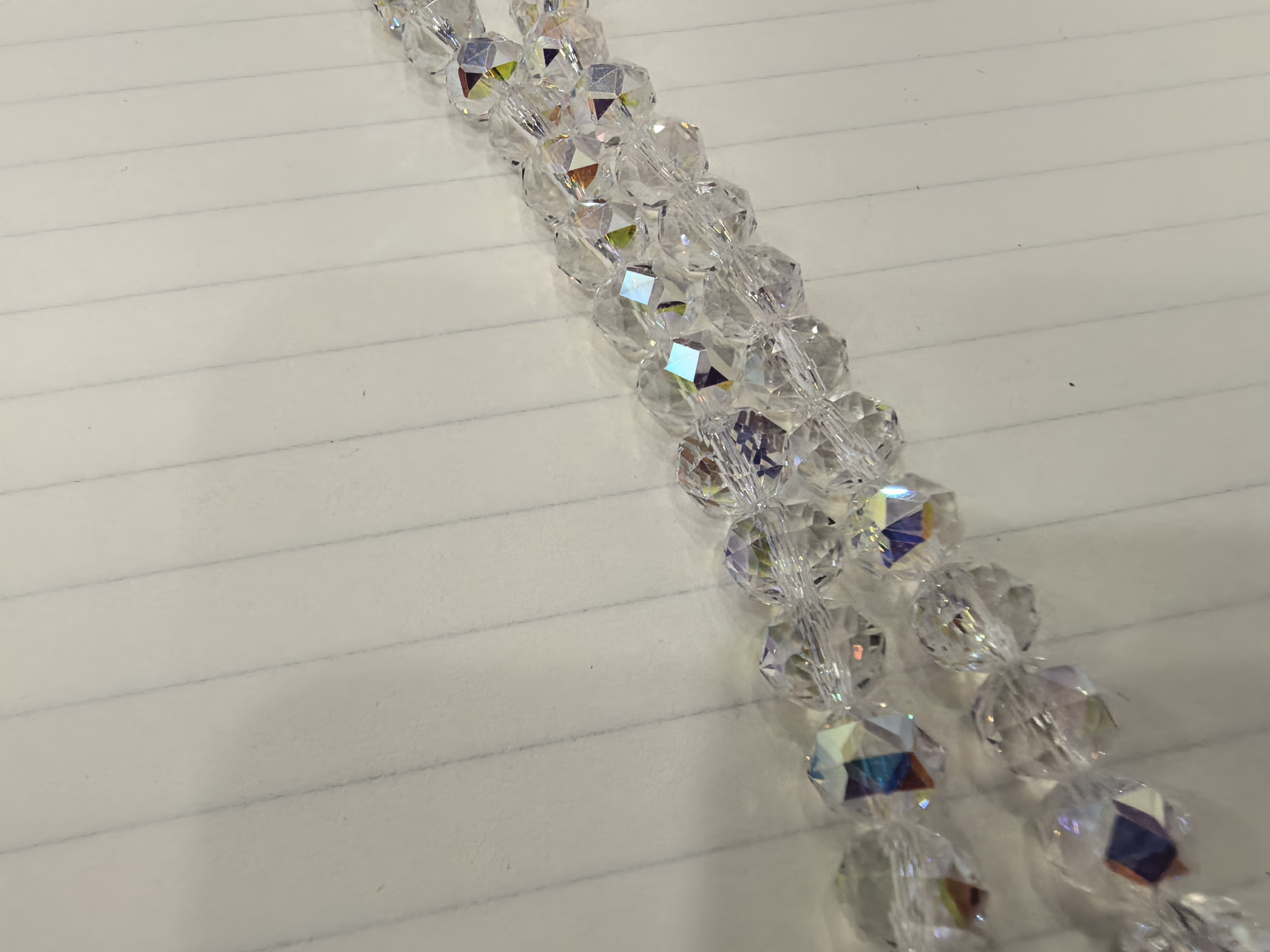 精品8MM电镀新AB花球水晶圆珠水晶散珠白底实物图
