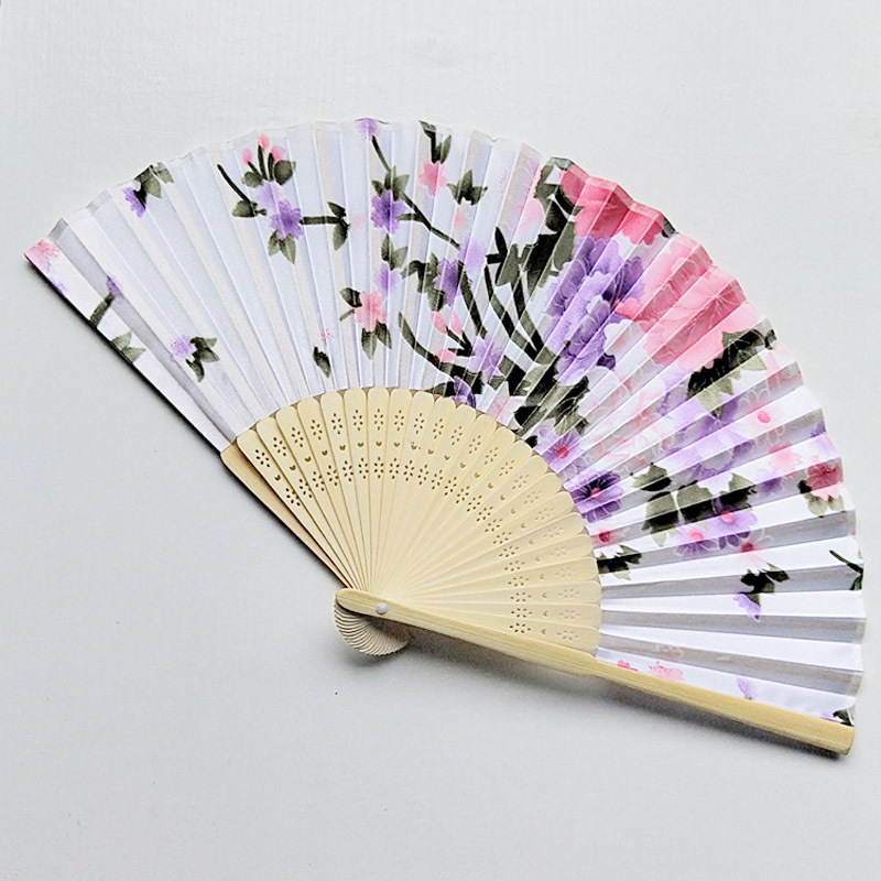 Customized cultural and creative folding fans, Chinese-style summer gifts, silk and cloth fans, children's fans detail image 3