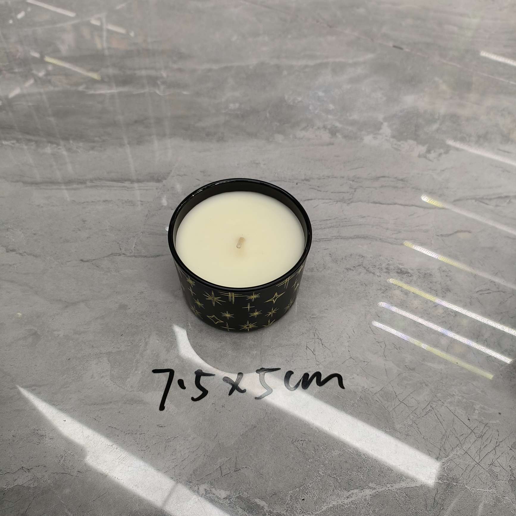 厂家直销香薰蜡烛，杯蜡，户外氛围蜡烛，石蜡混合蜡烛，日用品，金粉小蜡烛生日派对用品文化气氛布置用品数字蜡烛烛光温馨产品图