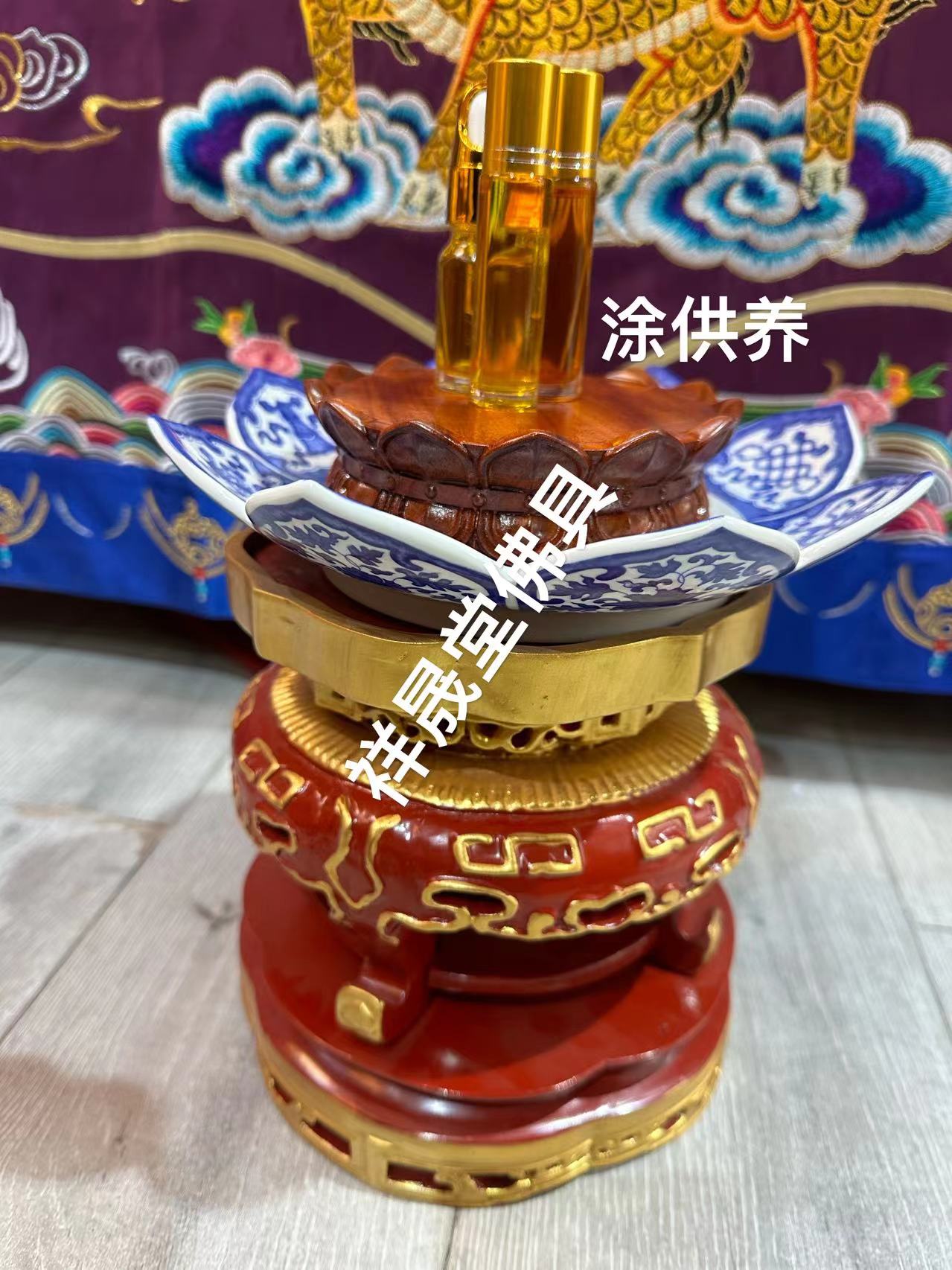 祥晟堂工艺品   八吉祥陶瓷供盘家用，八宝供盘家用贡盘家用供盘底座套装