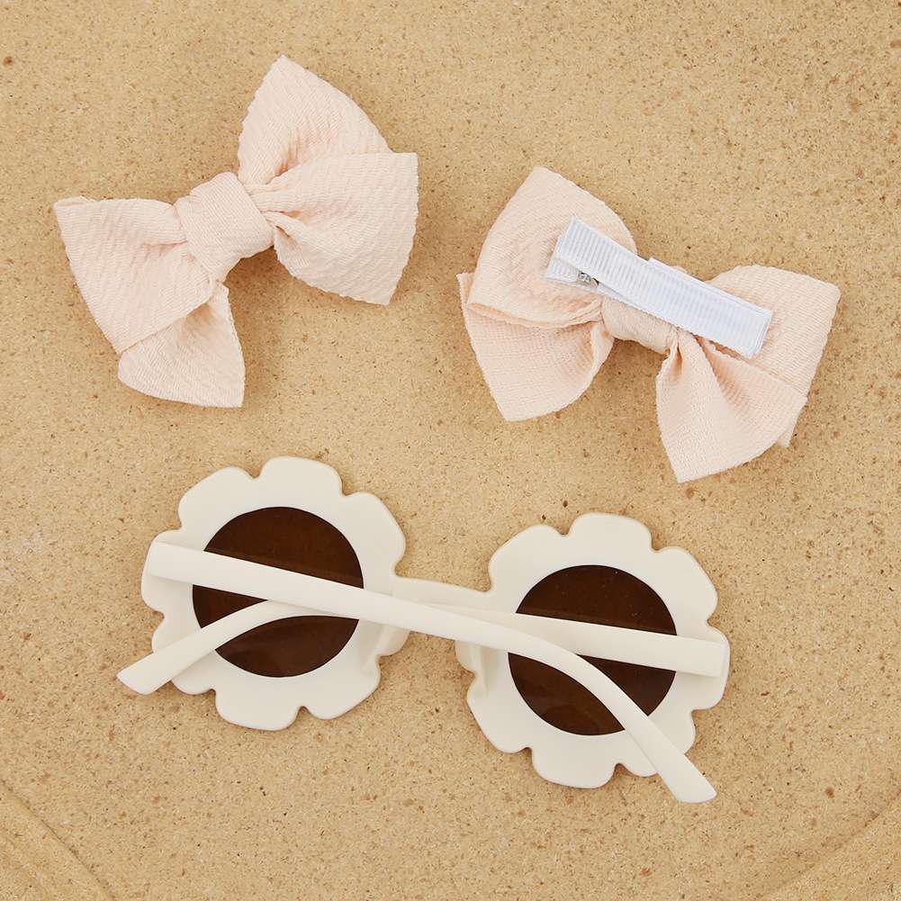 Popular children's sunglasses sets, best-selling children's hair clips and headwear, children's hair accessories Application Scenario