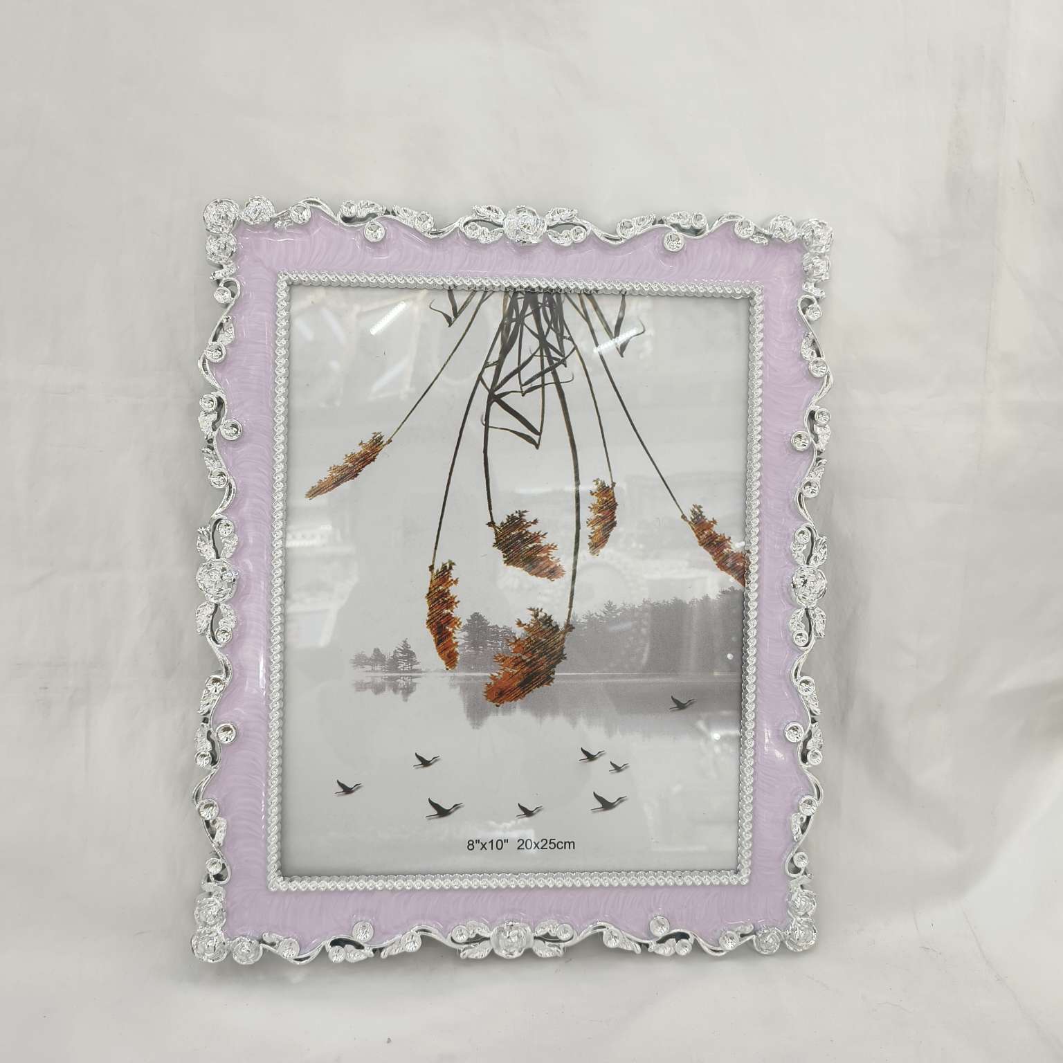 Plastic photo frames, plastic mirrors, light paintings, small ornaments, handicrafts, gifts, plastic handicrafts, looking for handcrafted work details Picture
