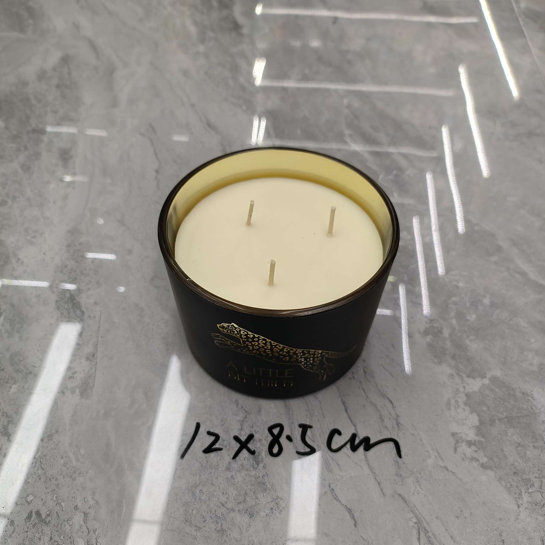 厂家直销香薰蜡烛，杯蜡，户外氛围蜡烛，石蜡混合蜡烛，日用品，金粉小蜡烛生日派对用品文化气氛布置用品数字蜡烛烛光温馨白底实物图