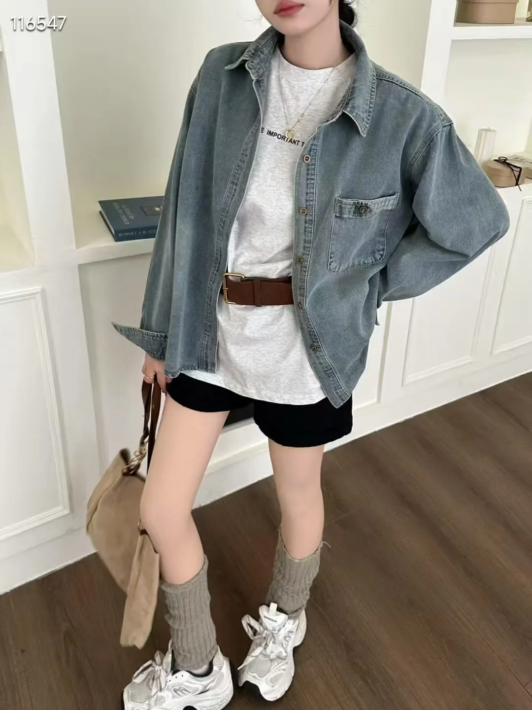 Women's shirts for spring and autumn, loose and versatile denim women's wear, cross-border women's wear shirts, women's loose and versatile denim shirts for spring and autumn detail image 3