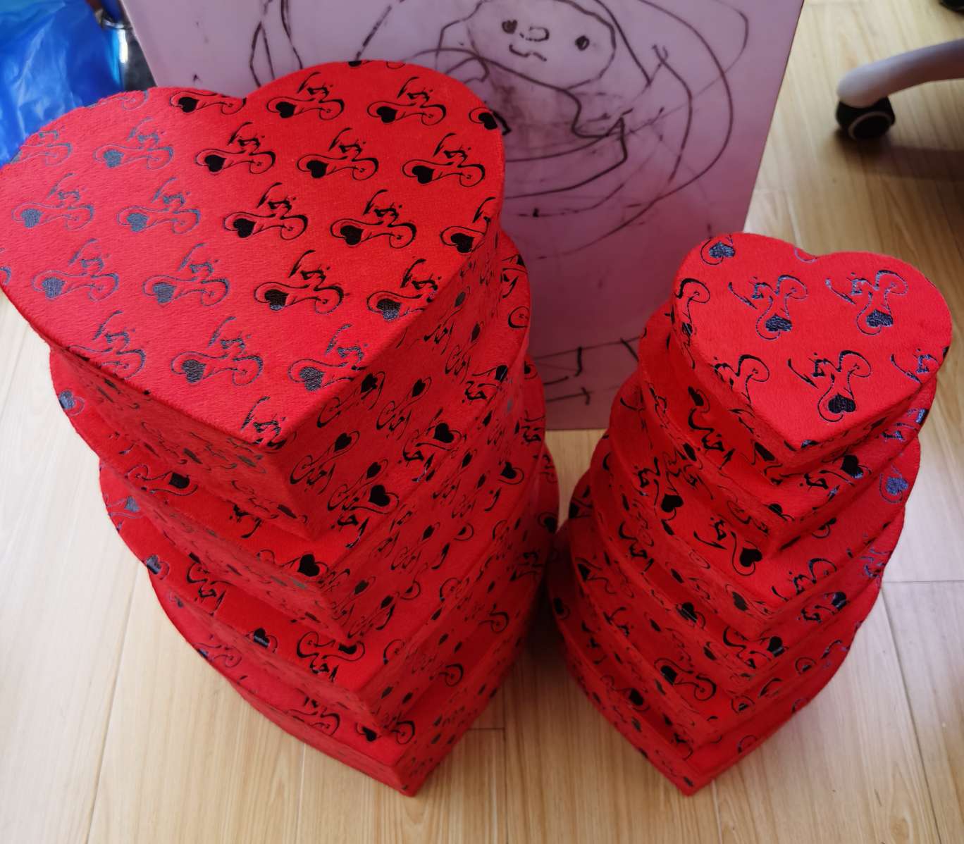 礼品盒不仅仅是包装，更是情感的传递。这个礼品盒也不例外，让我们一起来感受它的特别之处吧！伴手礼