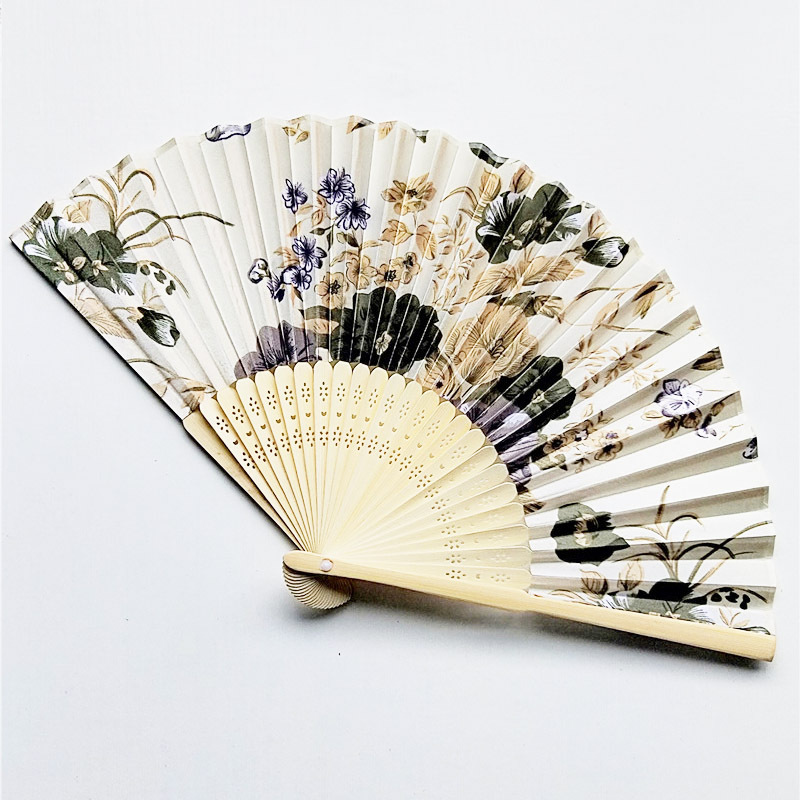 Customized cultural and creative folding fans, Chinese-style summer gifts, silk and cloth fans, children's fans detail image 7