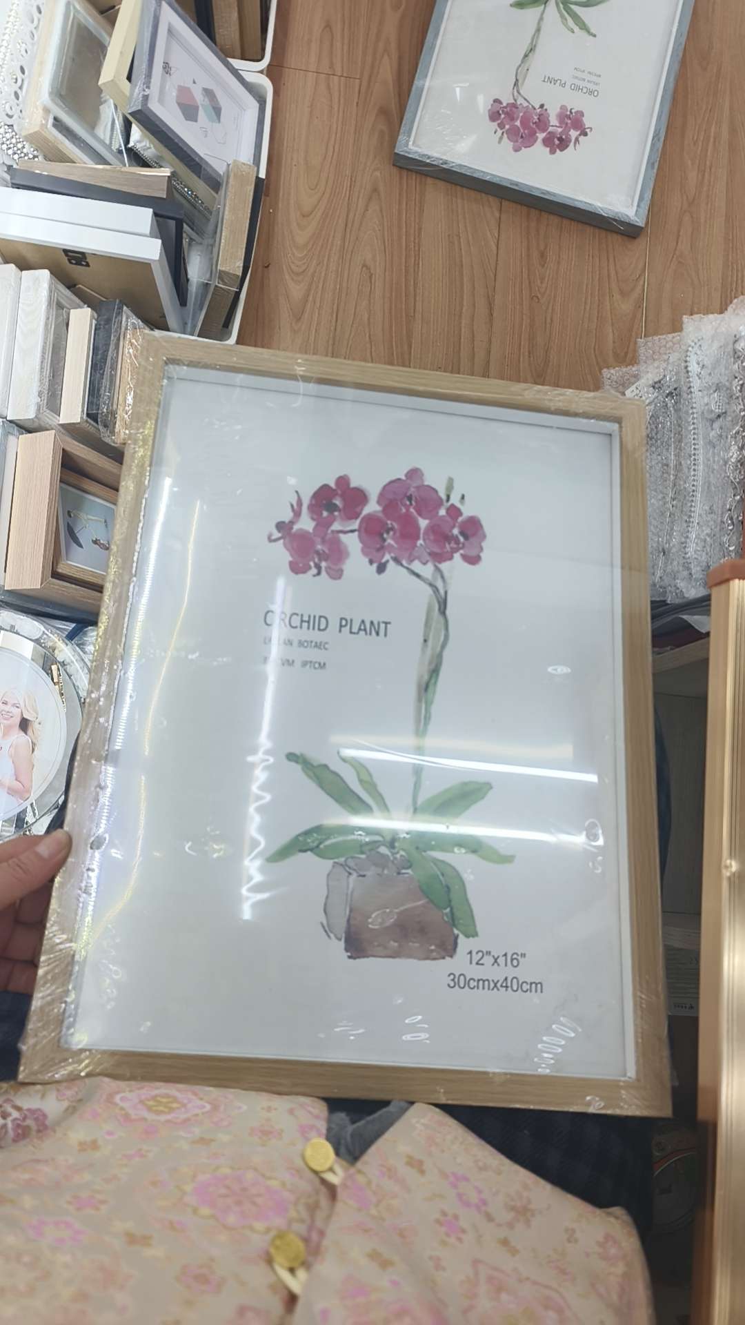 蜜蜂风车关节龙手工礼品塑料工艺品小摆件灯光画