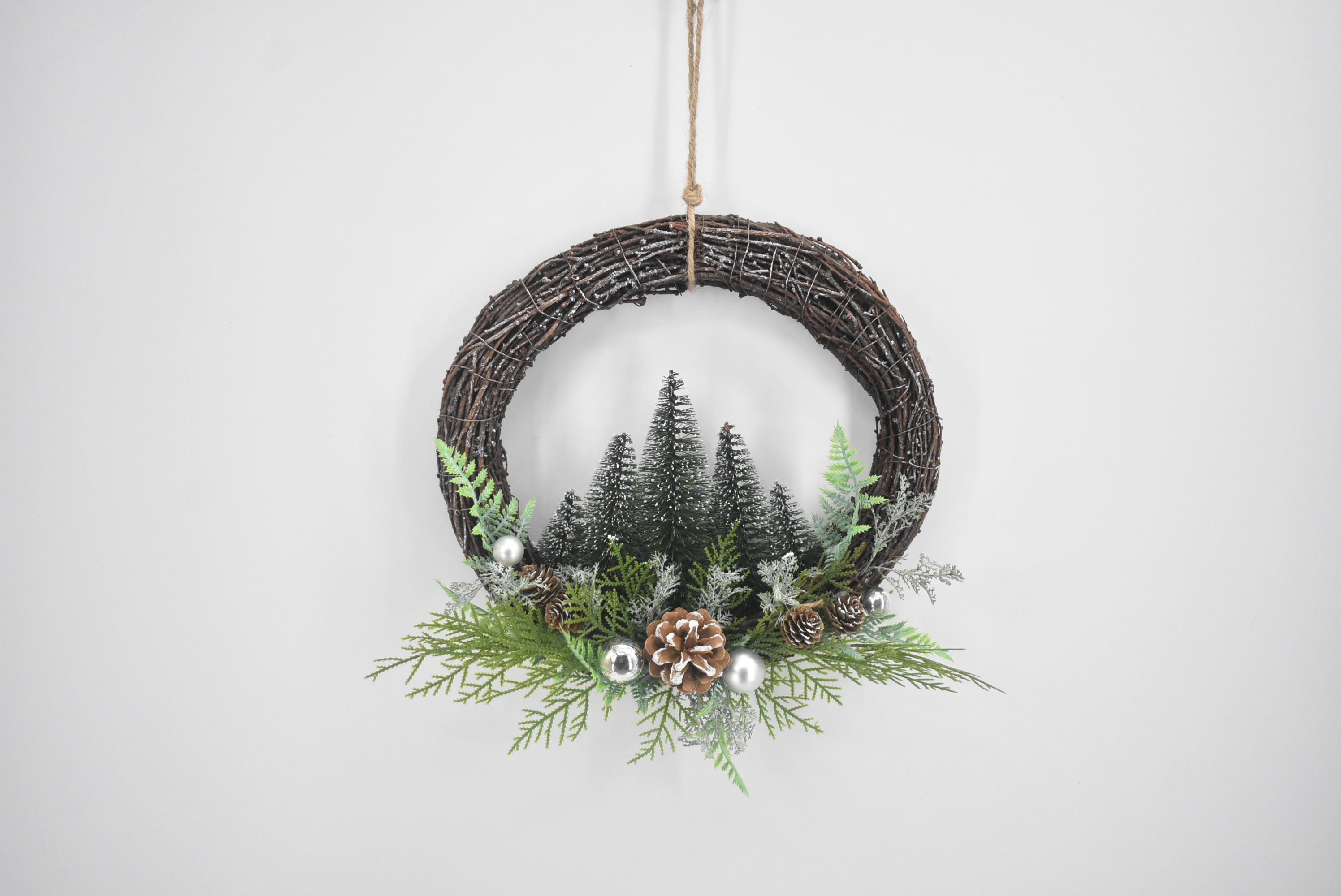 2026 Trendy new Christmas wreaths, Christmas supplies, electric Santa Claus, Christmas wreaths Item Picture