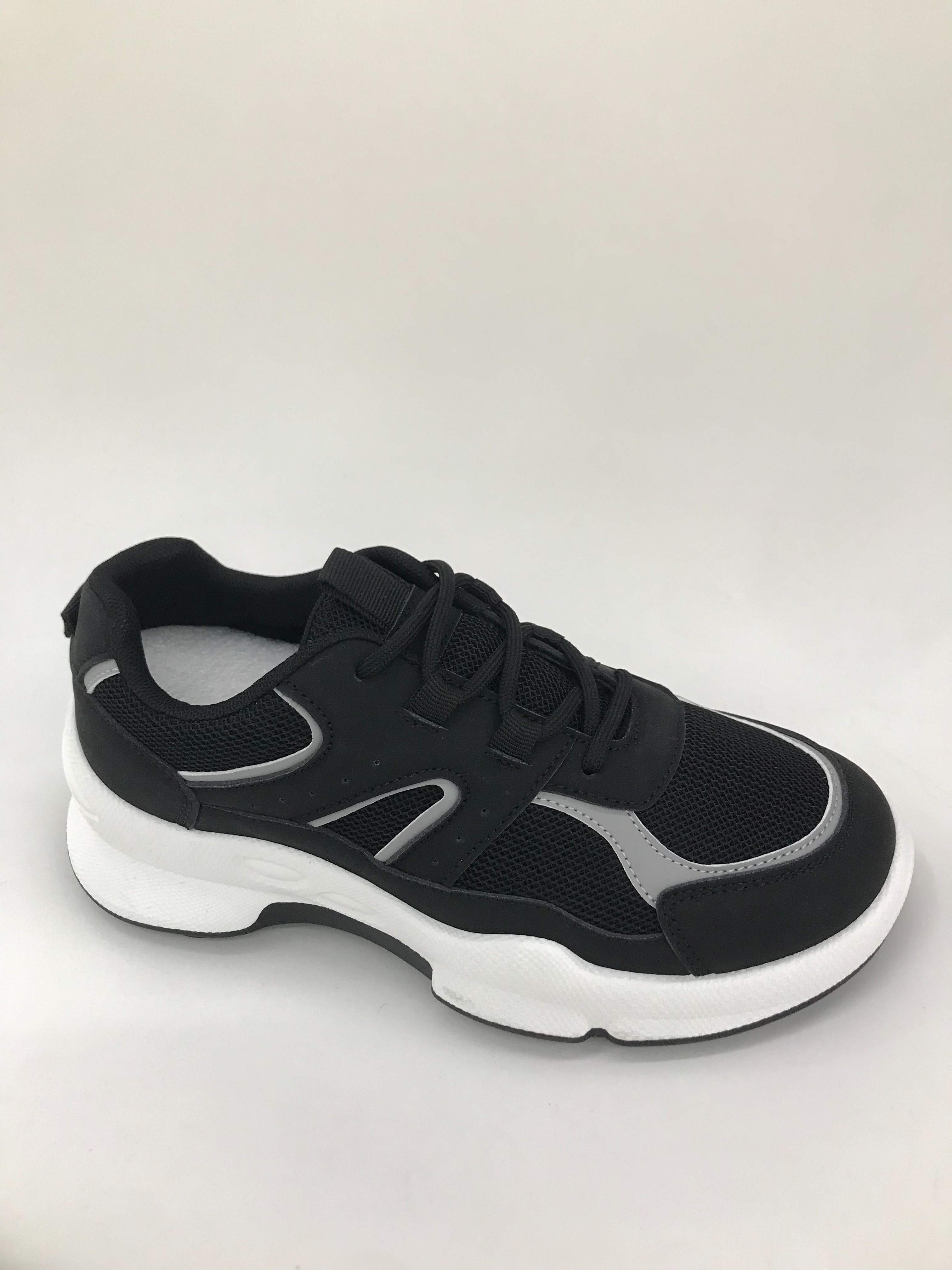 女士休闲鞋夏季运动鞋女款透气舒适防滑耐磨