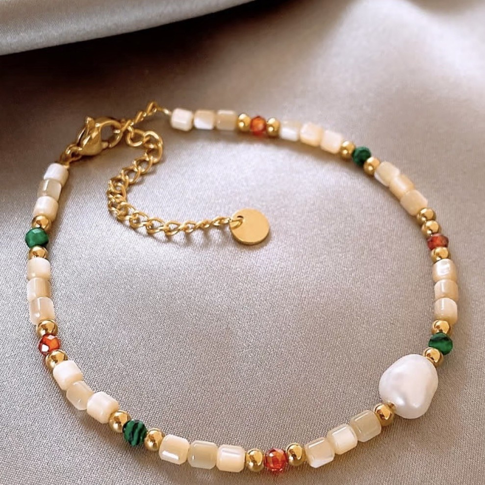 多巴胺彩色串珠手链小清新简约百搭气质手串时尚高级感小众手饰女 批发价优惠手工饰品配件