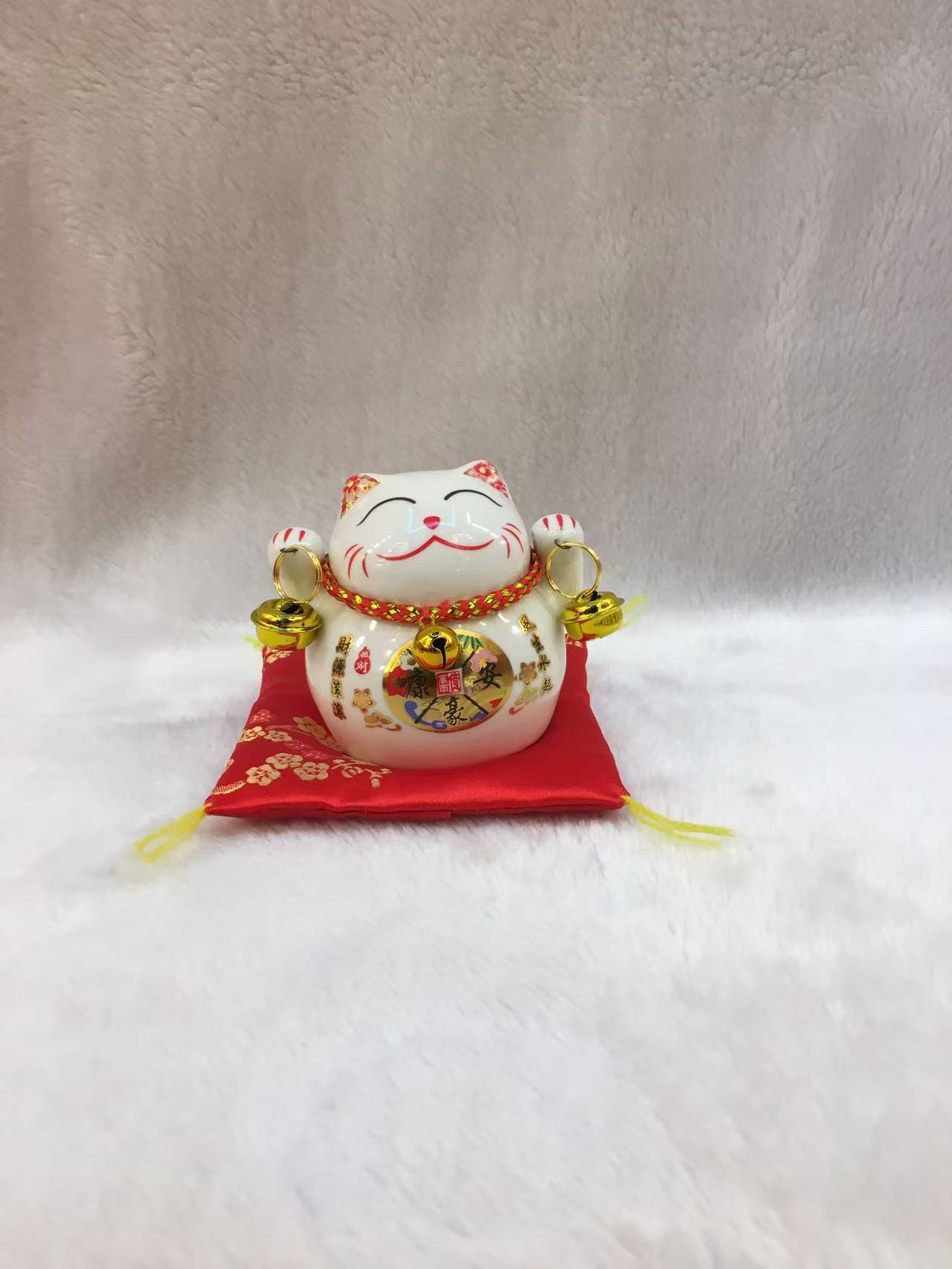 财源滚滚雕花储钱罐摆件招财猫