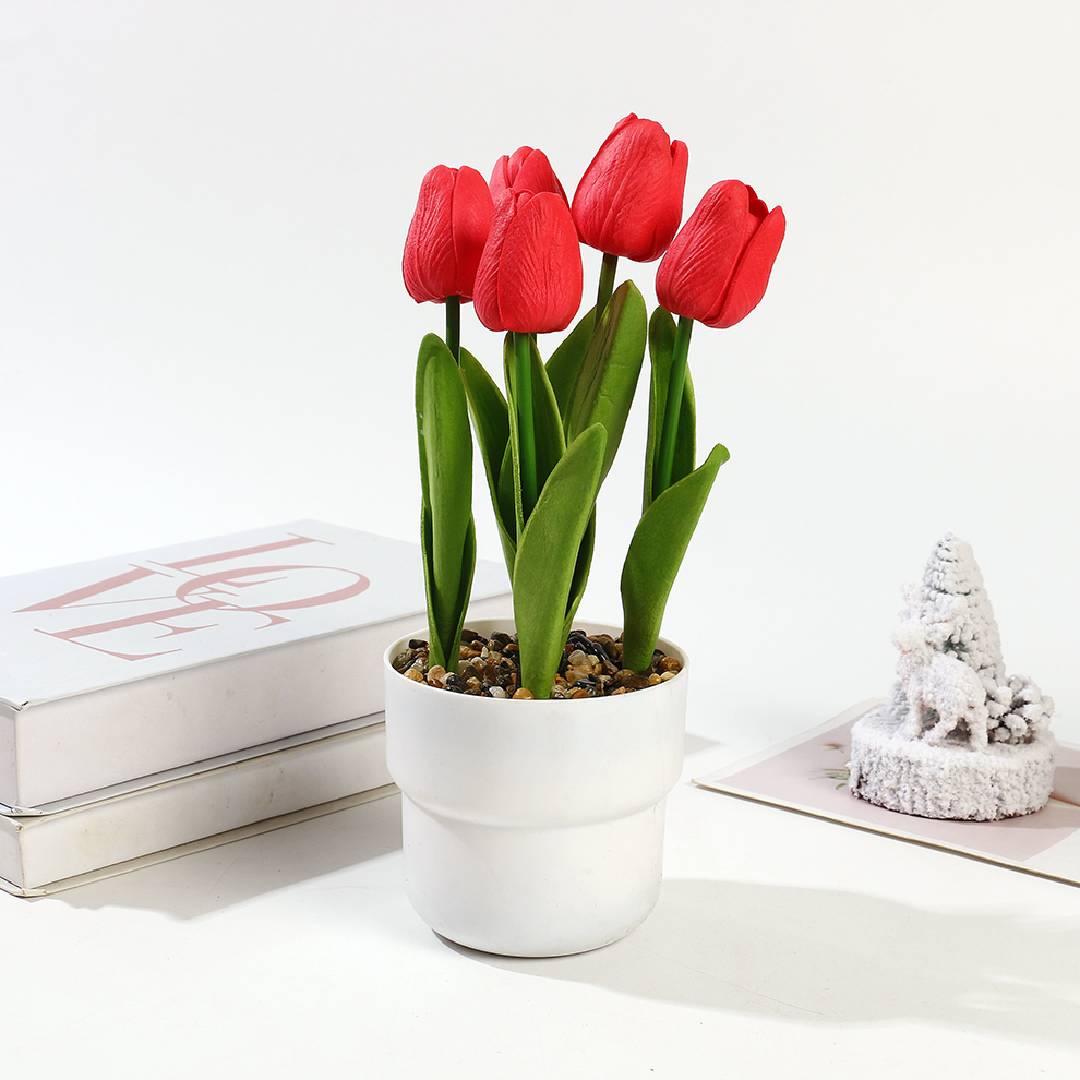 Artificial plant desktop ornaments, artificial bonsai, country-style tulip potted plants, Nordic artificial flowers, artificial flowers, small plant ornaments, artificial flowers details Picture