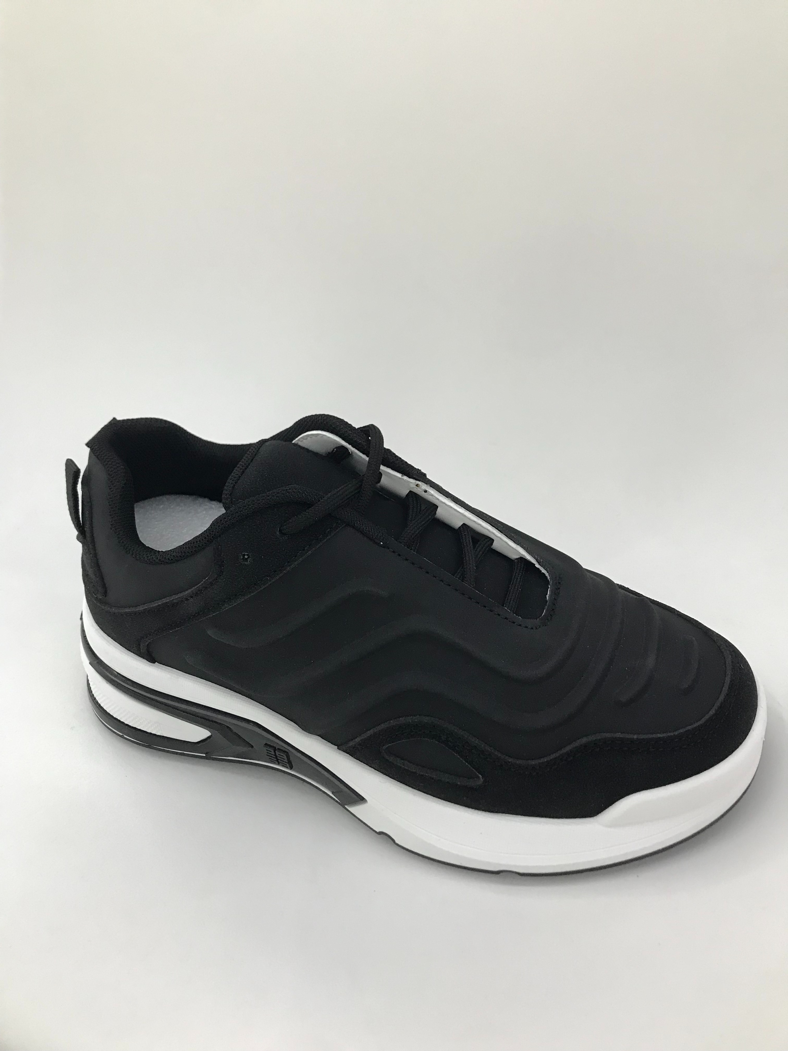 Thick-soled women's shoes are comfortable, breathable and fashionable sports shoes details Picture