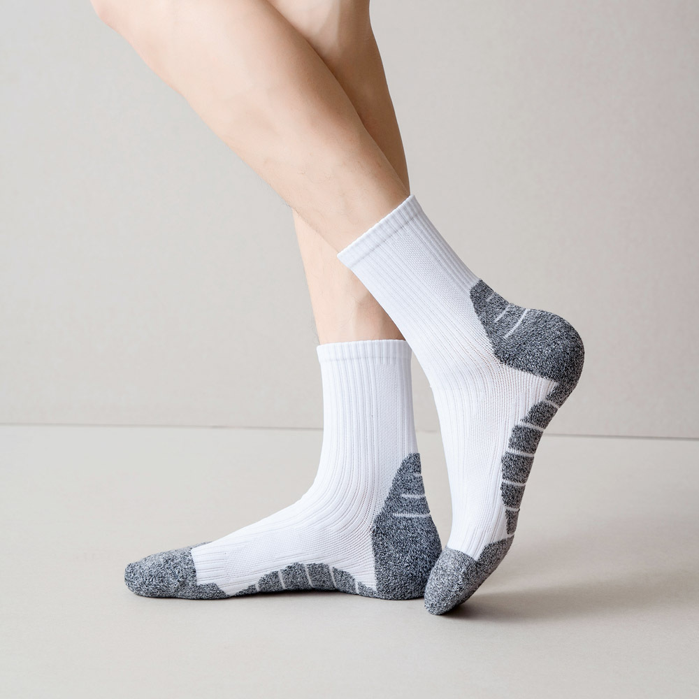 运动休闲棉袜男女长款潮流开学季袜子男士长款休闲棉袜袜子男女长款潮流