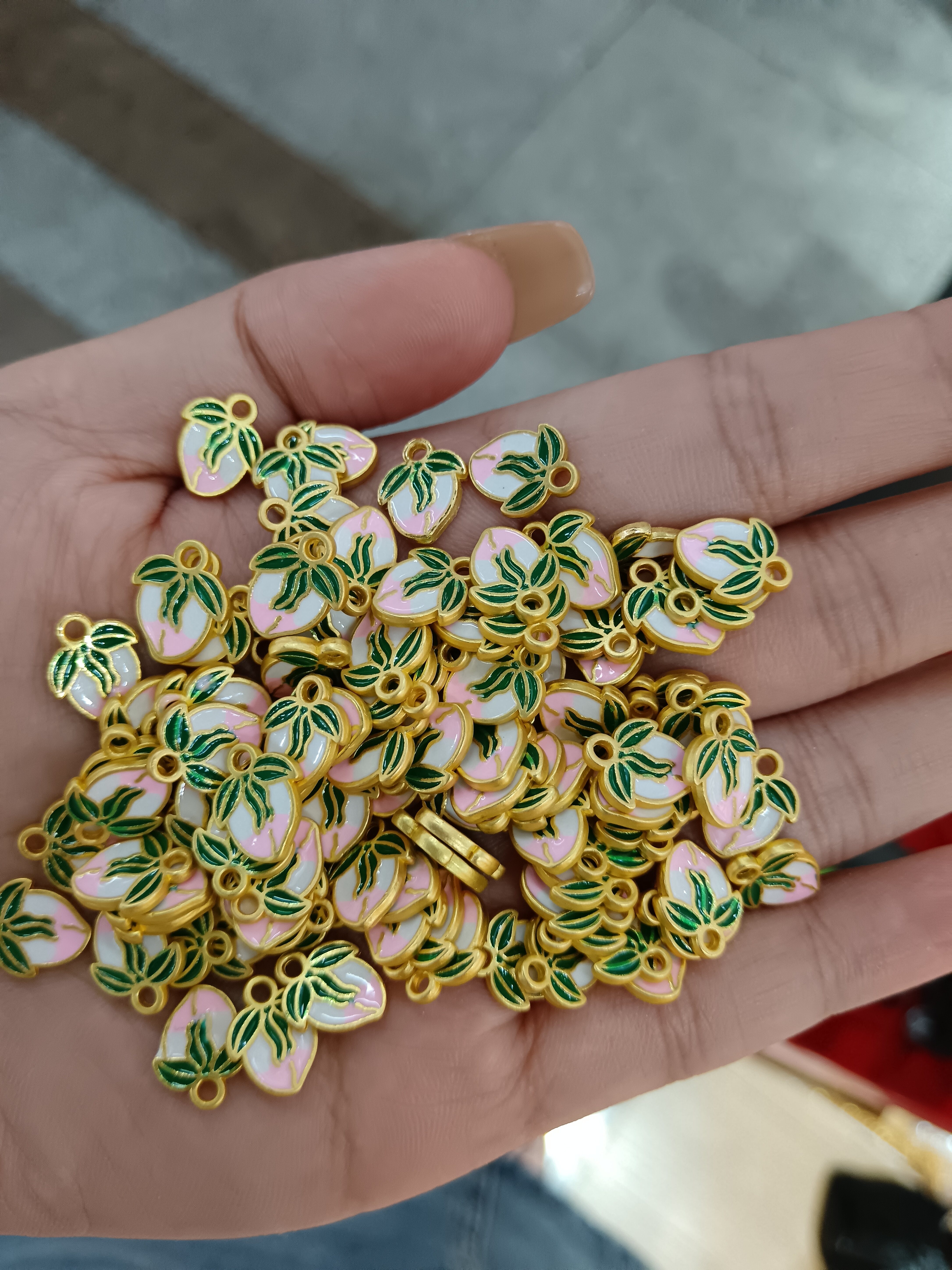 DIY keychain bracelet accessory with oil-dripping ancient method gold Peace and Good fortune peach alloy pendant