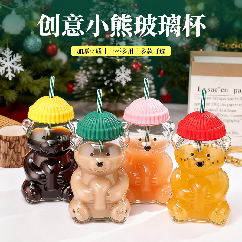 New creative glass cups from Bear, with high appearance standards, large capacity, cute cartoon milk tea cups, milk cups, beverage straw cups, juice cups, and Bear Christmas cups, are all glassware