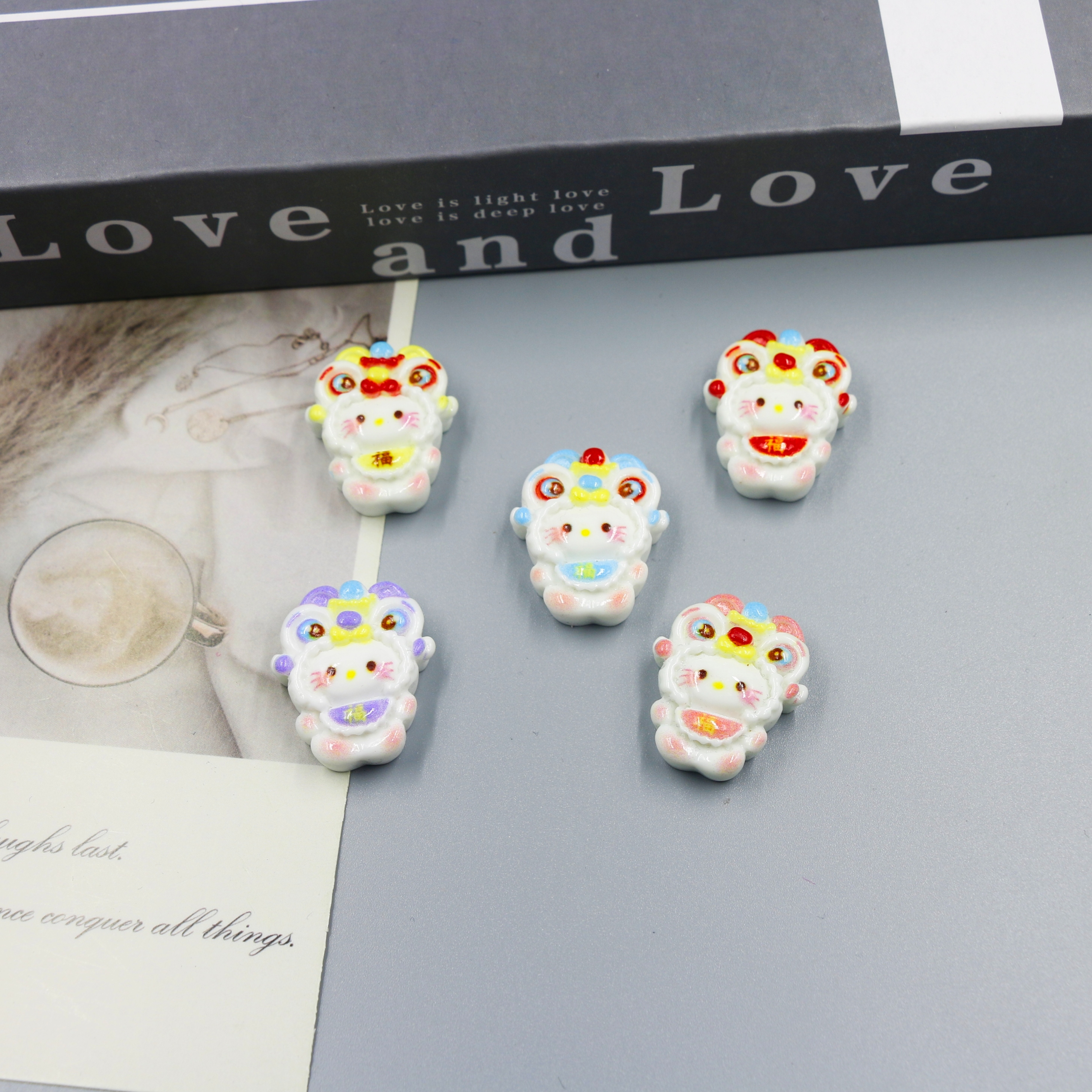 小摆件/树脂/冰箱贴/流水摆件/公仔树脂产品图