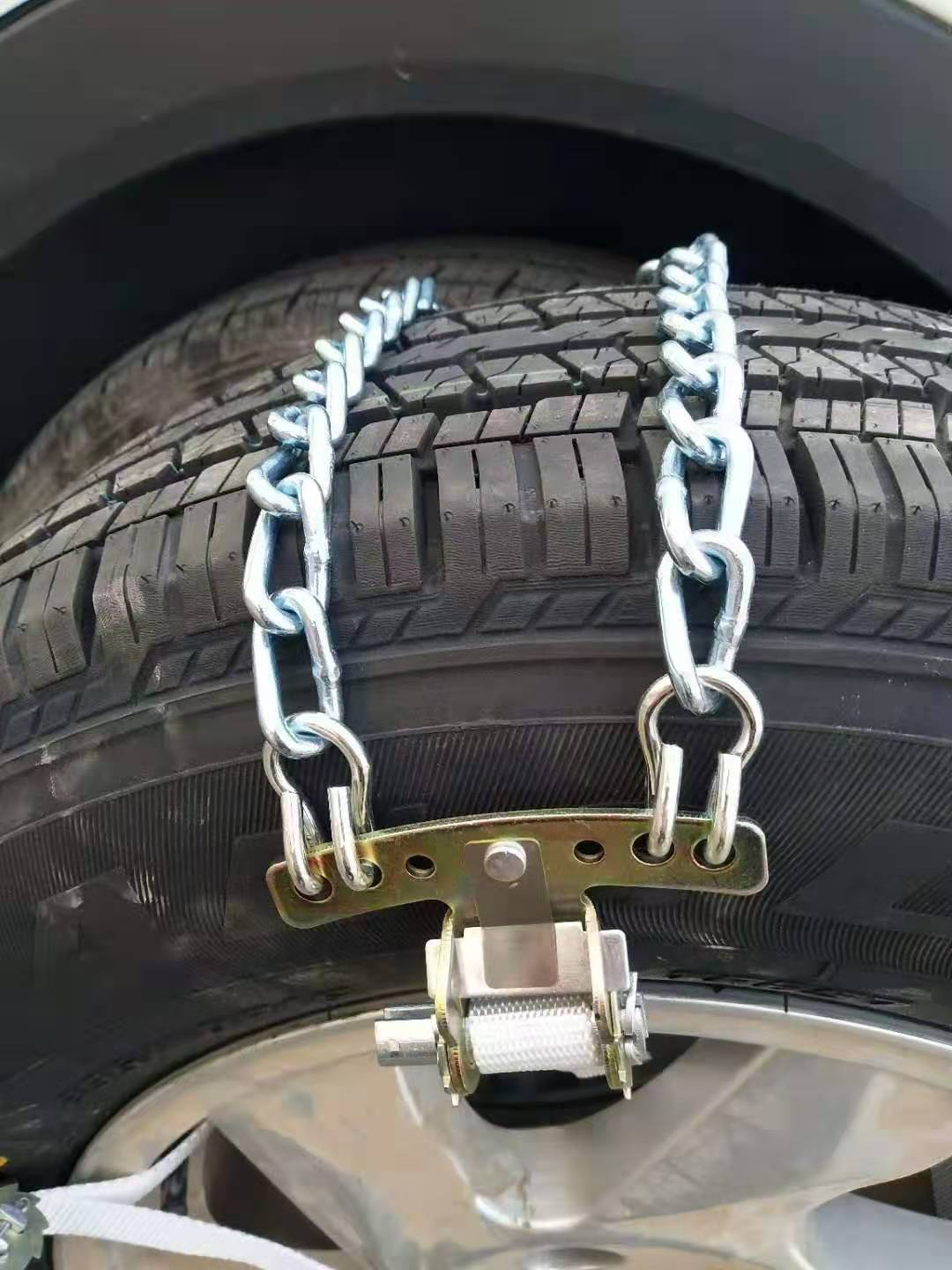 Emergency anti-skid chain - Spare self-rescue anti-skid chain for the vehicle