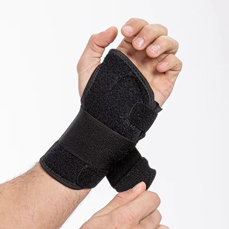 KING factory direct sales steel plate support wrist guard, detachable splint strap, wound pressure wrist guard, sports sprain fixed wrist guard Item Picture