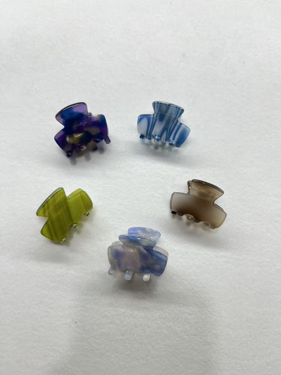 Wholesale of high-end Japanese and Korean style hair clips and hairpins made of acetic acid detail image 4