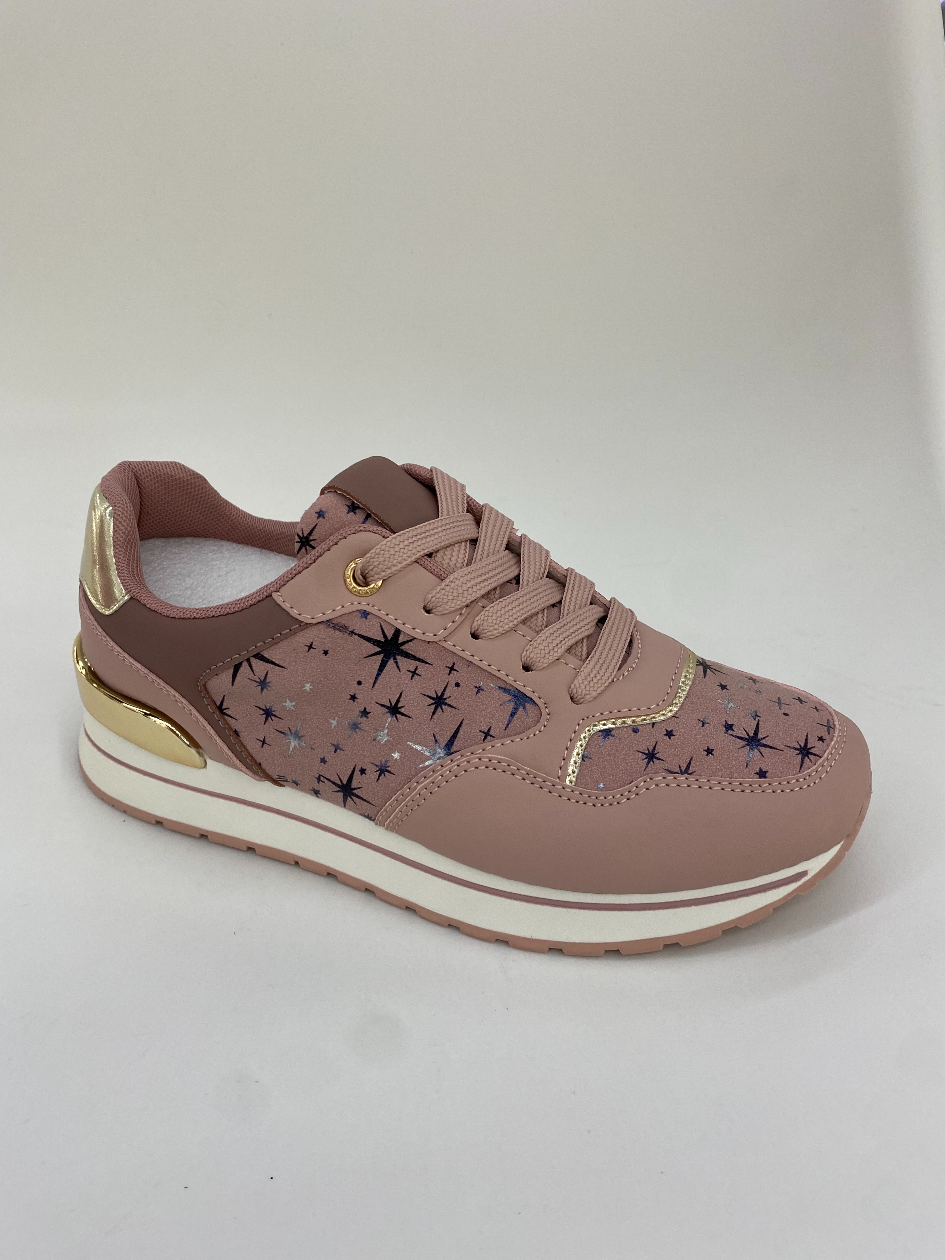 The new versatile women's summer casual sports shoes are breathable, comfortable, lightweight and have a light sole Application Scenario