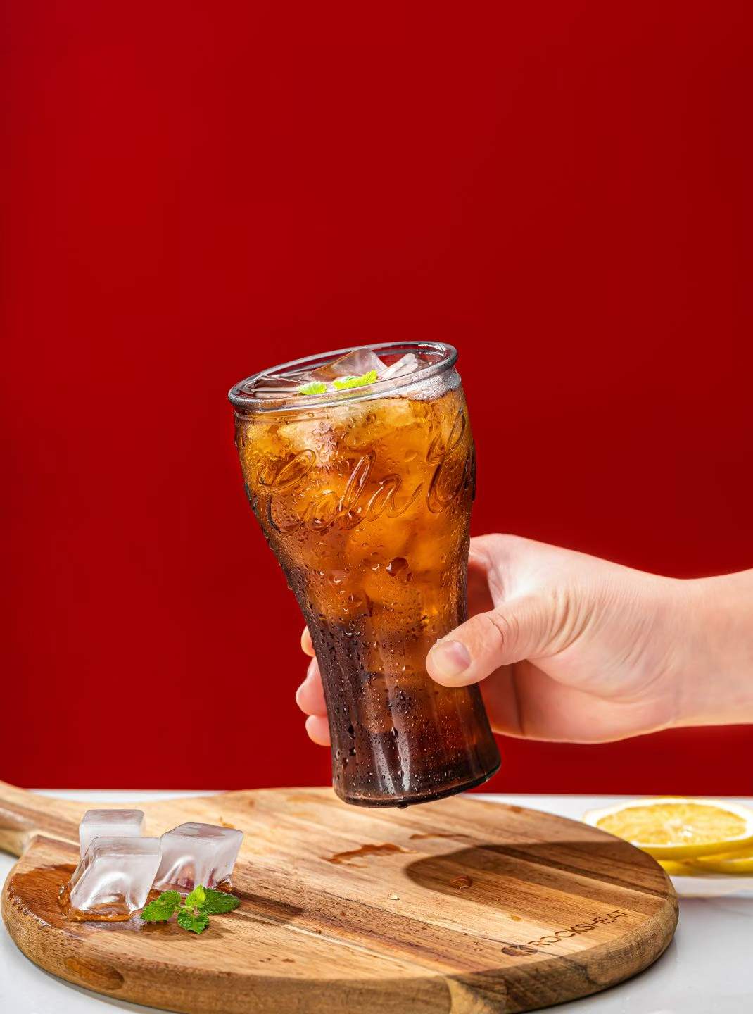 玻璃杯实物图