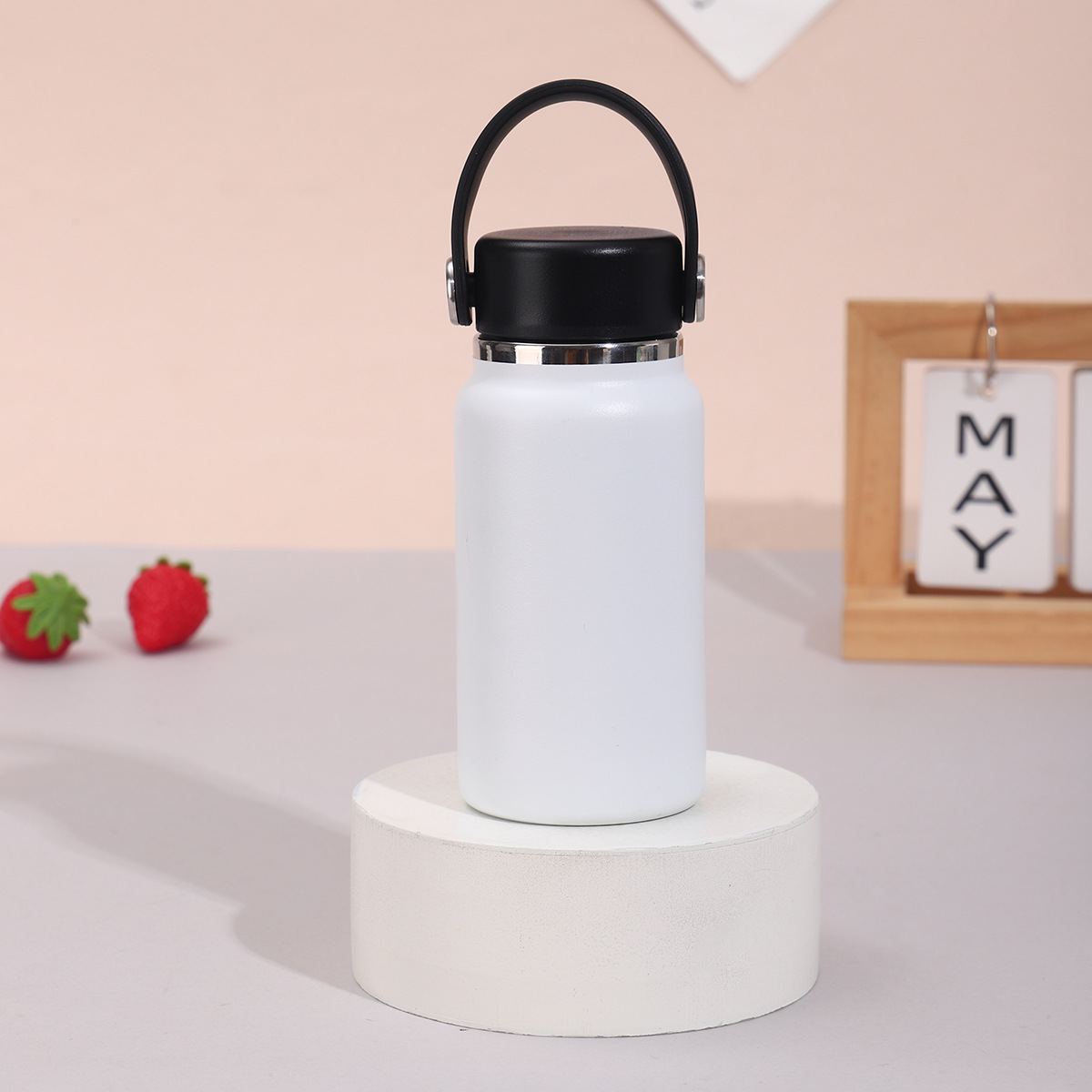 Cute small capacity portable handheld thermos cup详情6