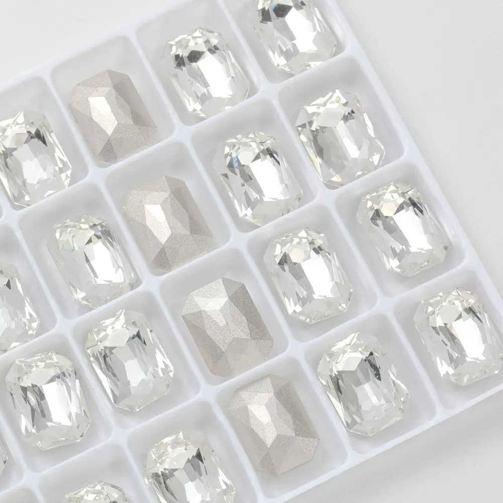 穿戴甲/美甲/穿戴式甲片/儿童美甲/手工穿戴甲白底实物图