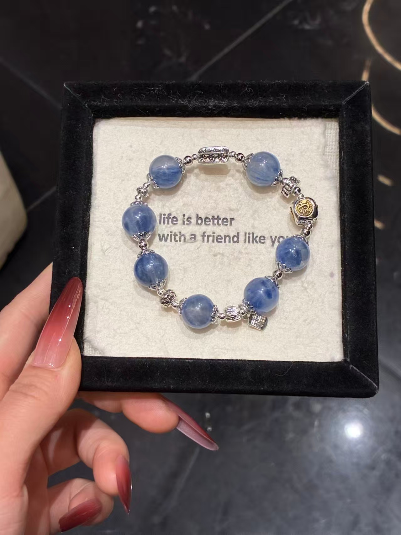 Lapis lazuli bracelet