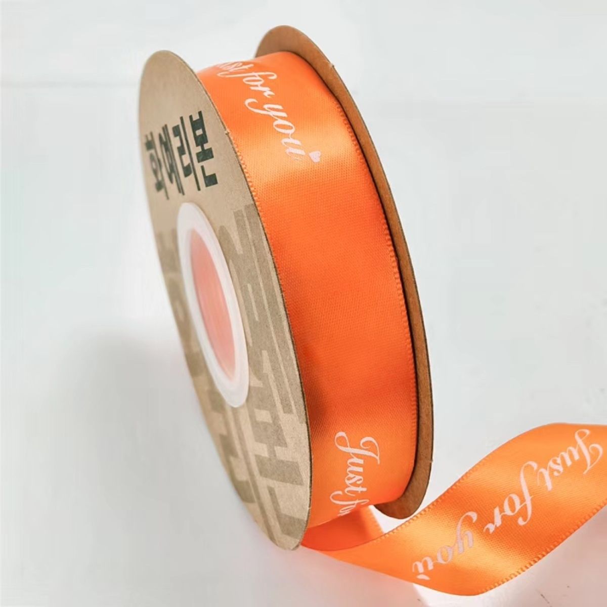 2.5just Ribbon Ribbon Gift Packaging Ribbon Bow Ribbon Cake diy Valentine's Day Decoration Gift Box Application Scenario