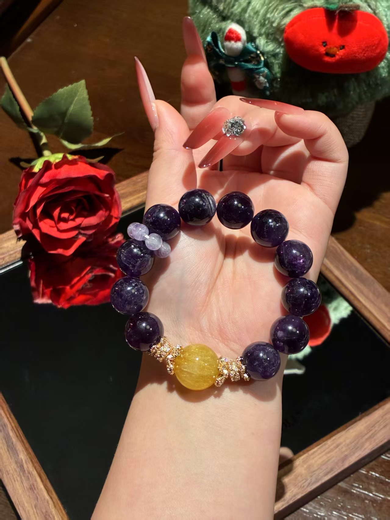 Uruguayan purple water lavender purple-yellow glittering stone bracelet details Picture