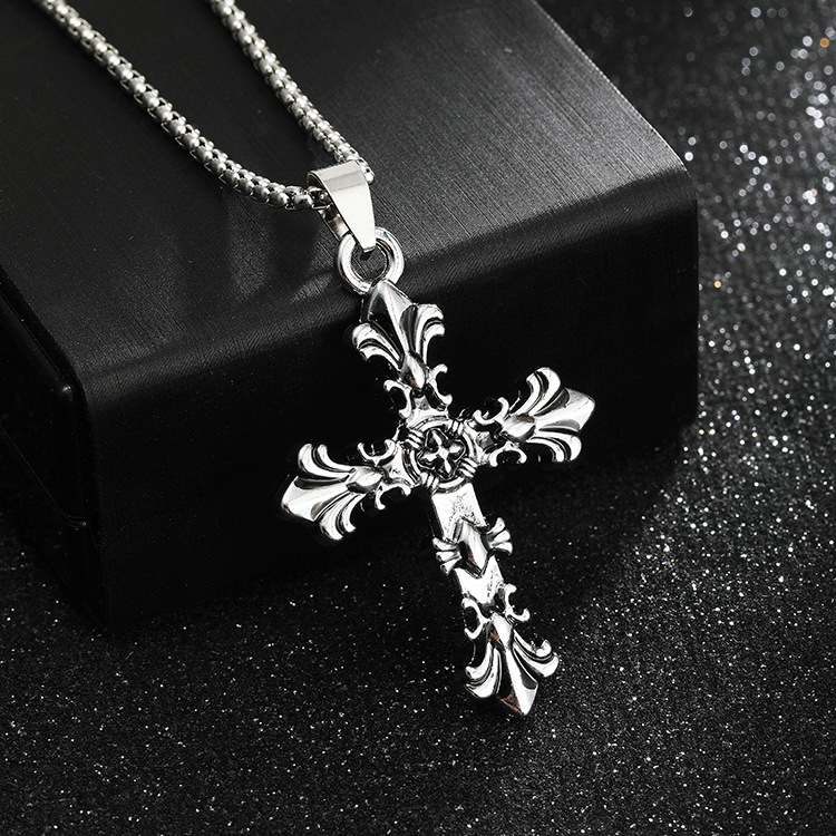Amazon's new retro and personalized cross pendant necklace, a titanium steel trendy accessory for men, punk hip-hop jewelry for women Specification image