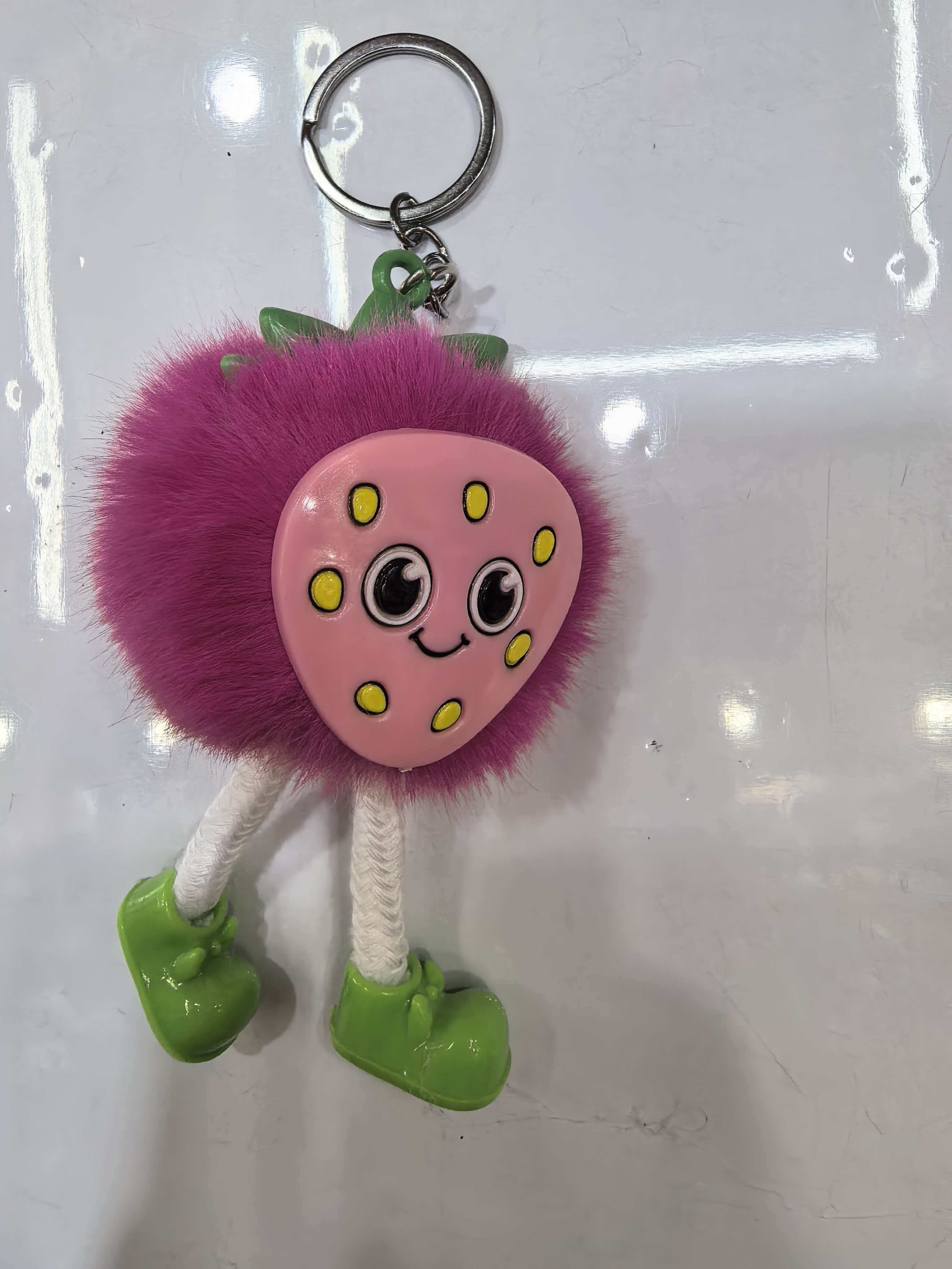 3711 Qilisa Jewelry, 5 cm pom-poms, big protruding teeth, bell keychain, key pendant Specification image