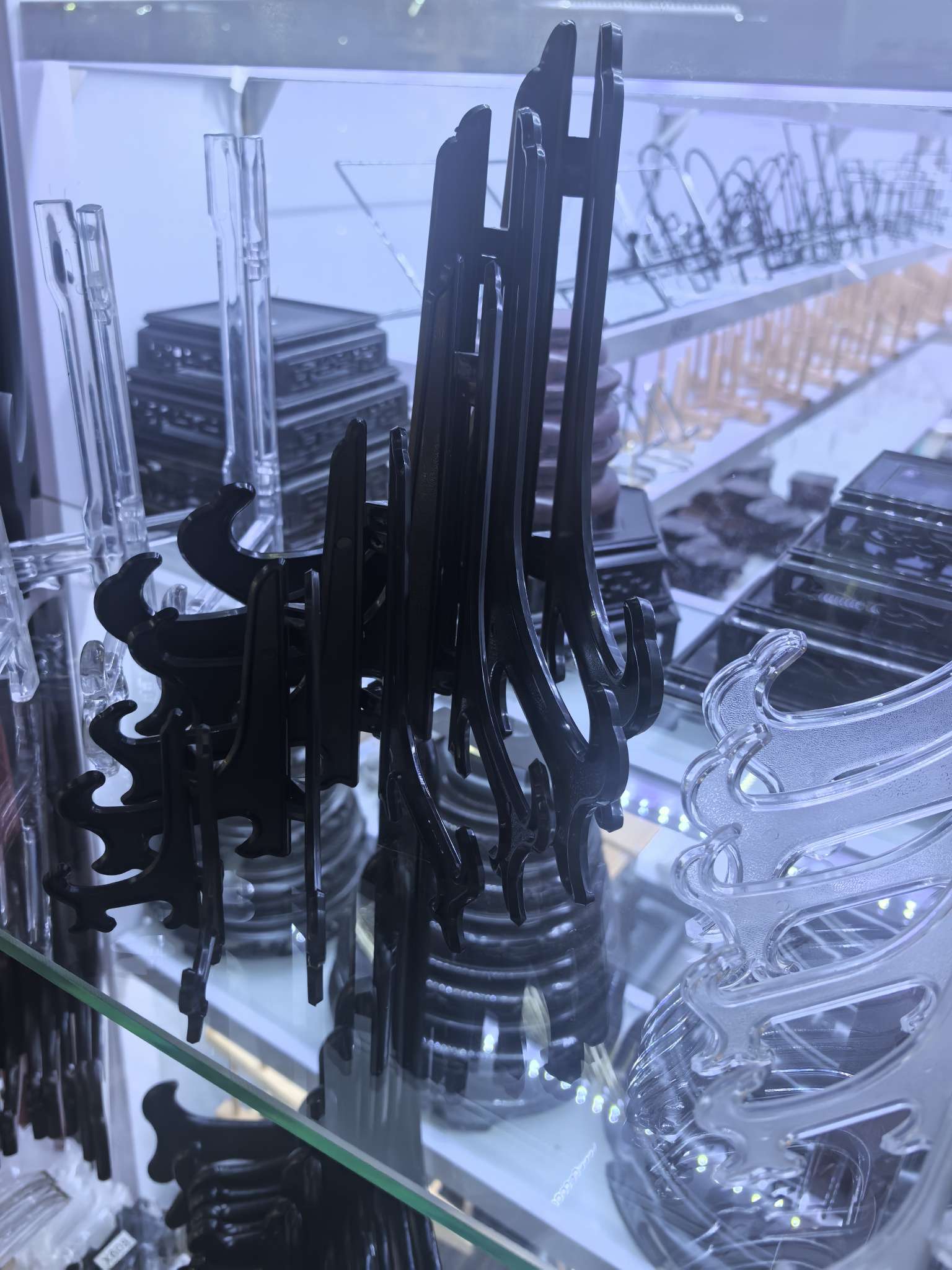 透明塑料挂盘架盘支架盘子架支架托盘架塑料盘支架挂盘架陶瓷展示架 普洱茶展示架 盘子支架展示架盘架 支架摆件可折叠 置物架详情图6
