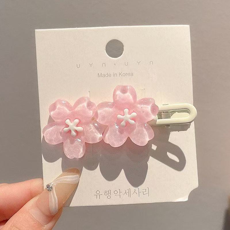 Jelly-colored cherry blossom one-line hair clips for girls, summer side bangs, forehead breakdowns, duckbillon clips, children's headwear, hair clips, acrylic hair clips, children's hair clips, hair clips, hairpin grabbers detail image 8
