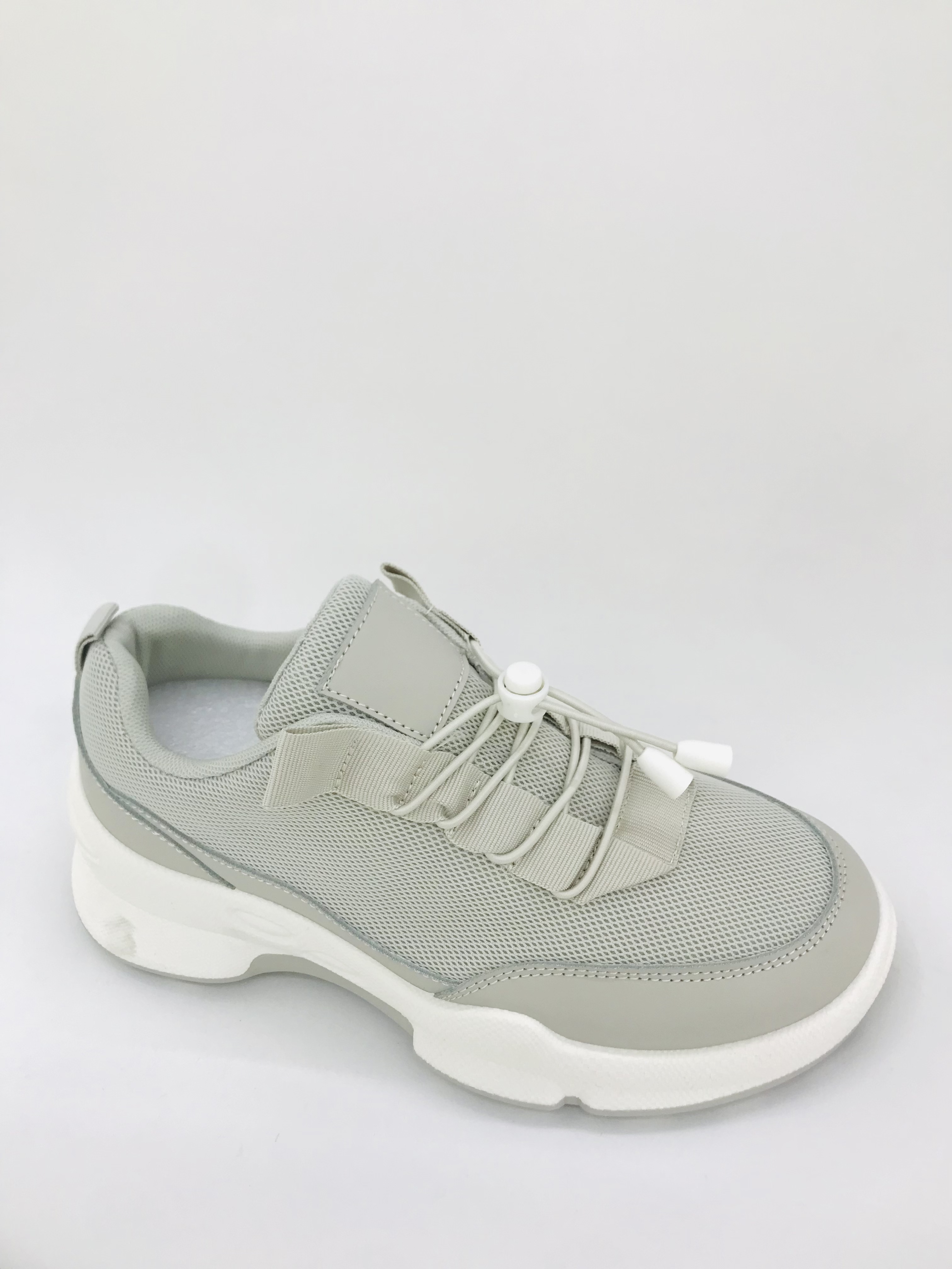 White sports Shoes, women's summer casual shoes, trendy style Specification drawing