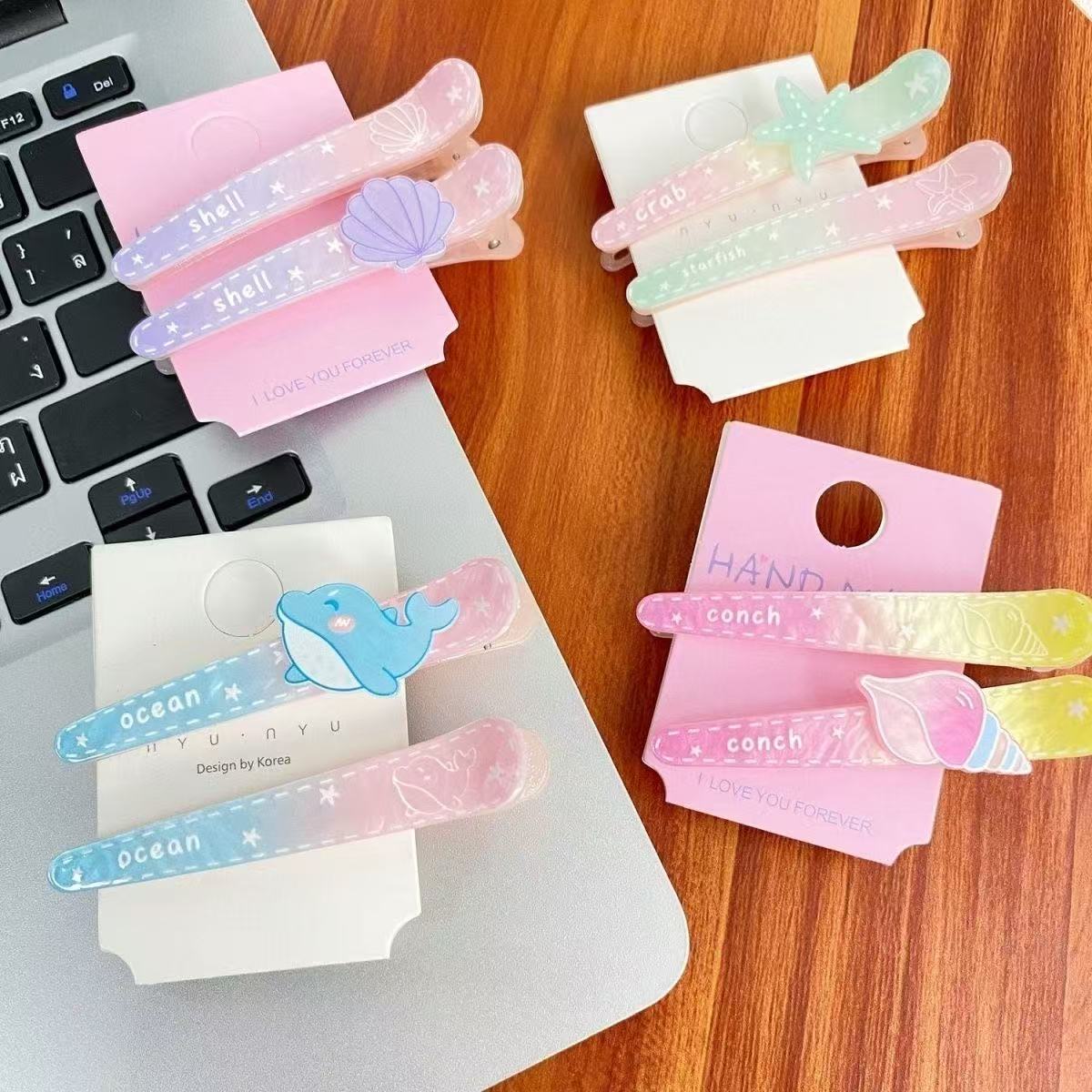 Dreamy gradient Ocean series hair clips, niche girlish makeup clips, bangs clips, small gifts for best friends on Qixi Festival, acrylic children's hair clips, grabbers, hair clips, cute and interesting side clips, trendy and fashionable hair clips for kids detail image 6