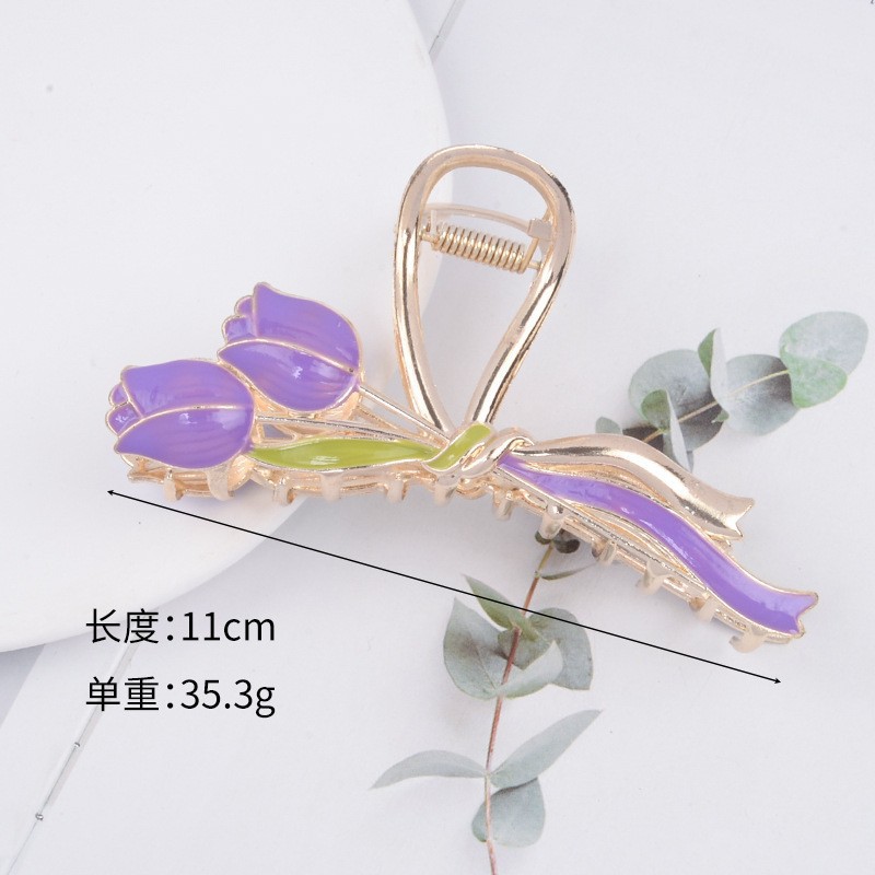Super ethereal tulip metal flower grab clip, elegant and versatile for girls, shark clip, forest-style back hair bun, hair accessory, wedding hair accessory detail image 3